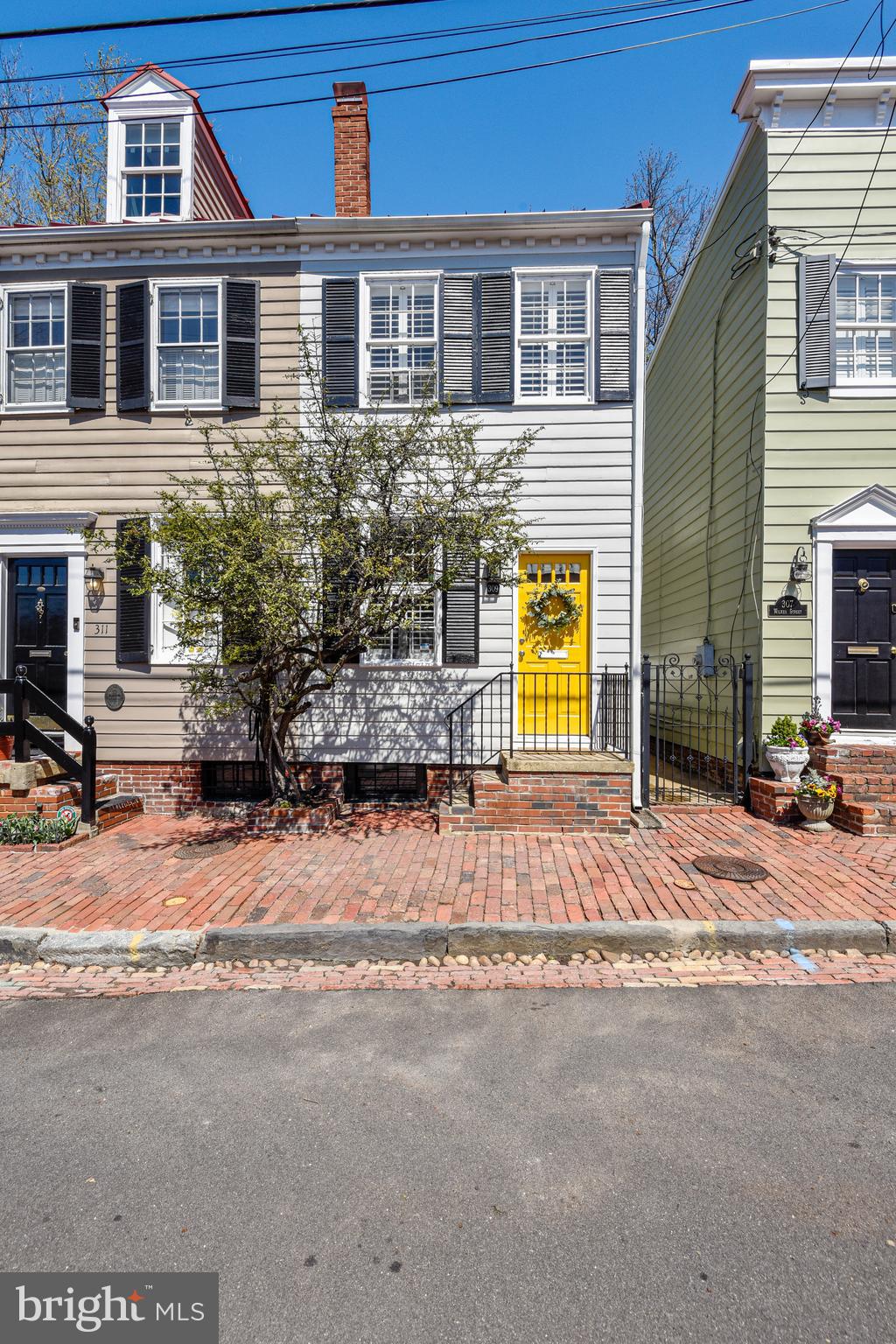 OLD TOWN ALEXANDRIA - Residential