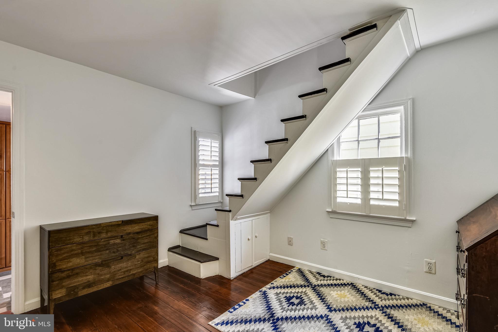 OLD TOWN ALEXANDRIA - Residential