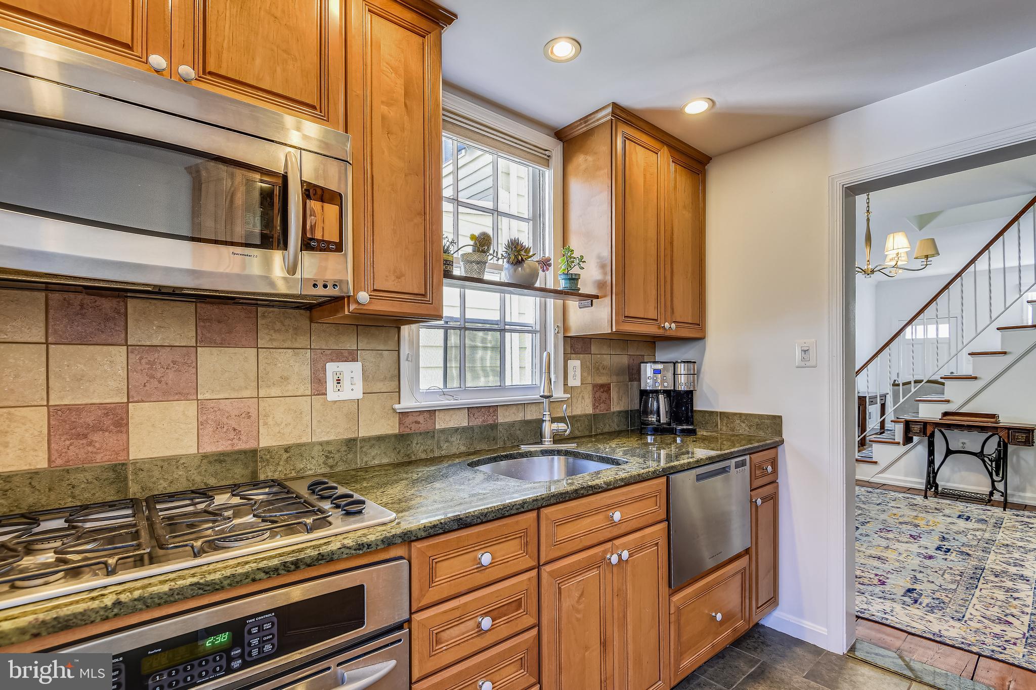 OLD TOWN ALEXANDRIA - Residential