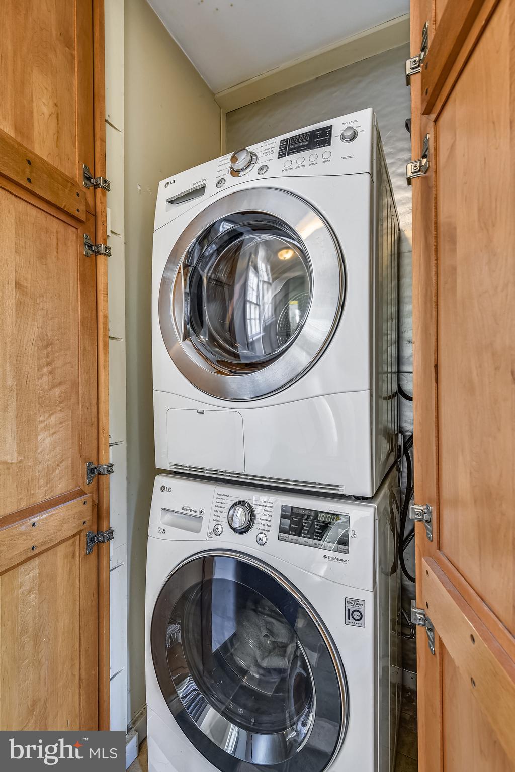 OLD TOWN ALEXANDRIA - Residential