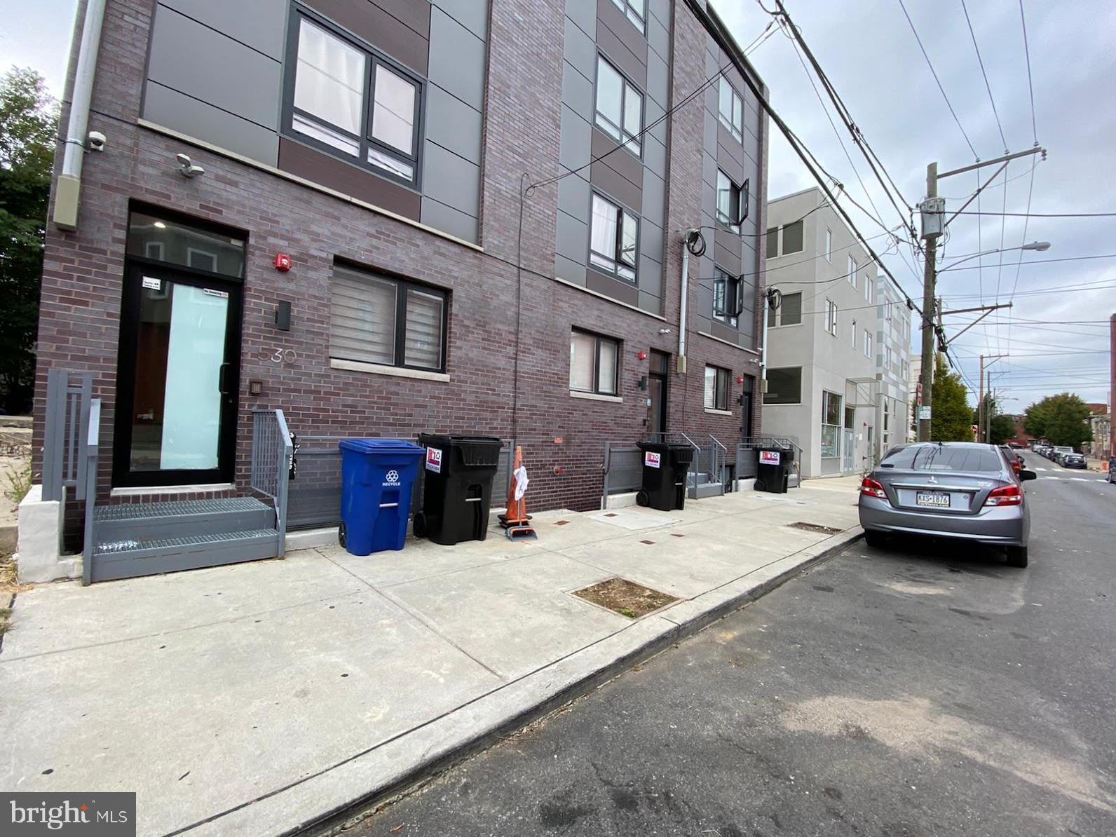 Investor Alart! This is the package for 530/532/534 N preston st located at University City. Each building has 15 students efficiency. Every efficiency has own Kitchen and bathroom. Laundry area located in the hallway of each level. Zoning is CMX-2. 85% occupied. 10 years tax abatment approved. 6 mins drive to Upenn and 5 mins drive to Drexel University. Welcome to show to your client。