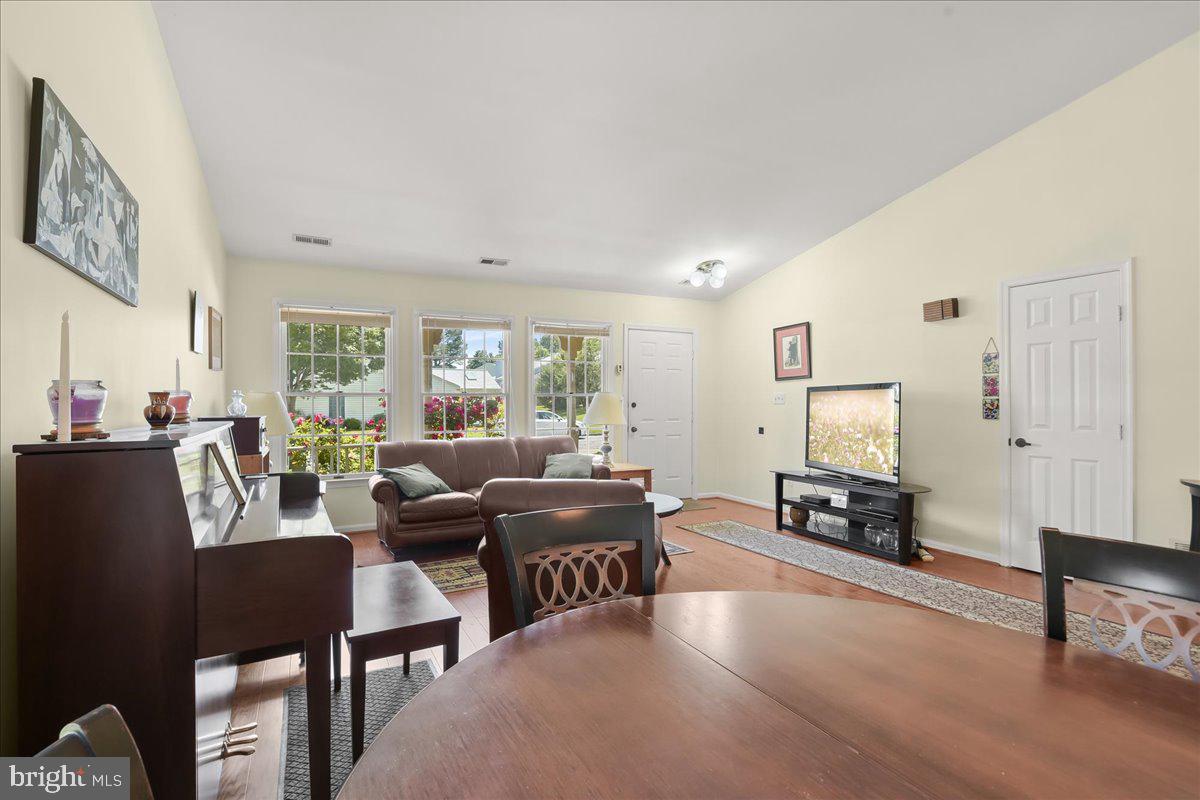 HERITAGE HARBOUR - Residential