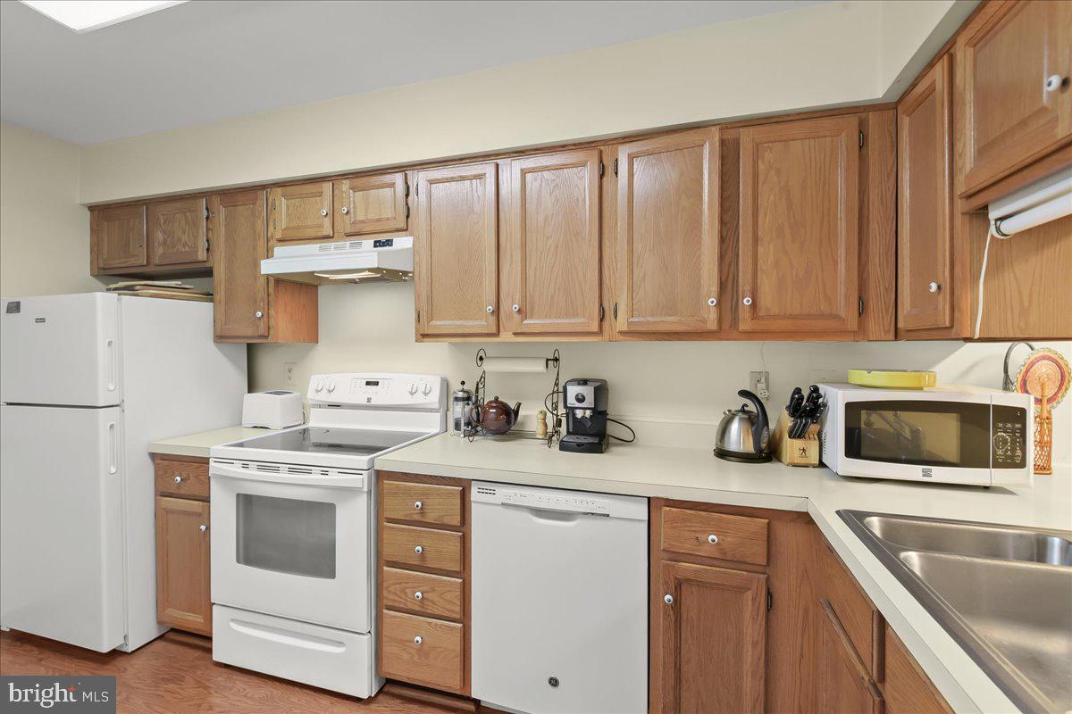 HERITAGE HARBOUR - Residential