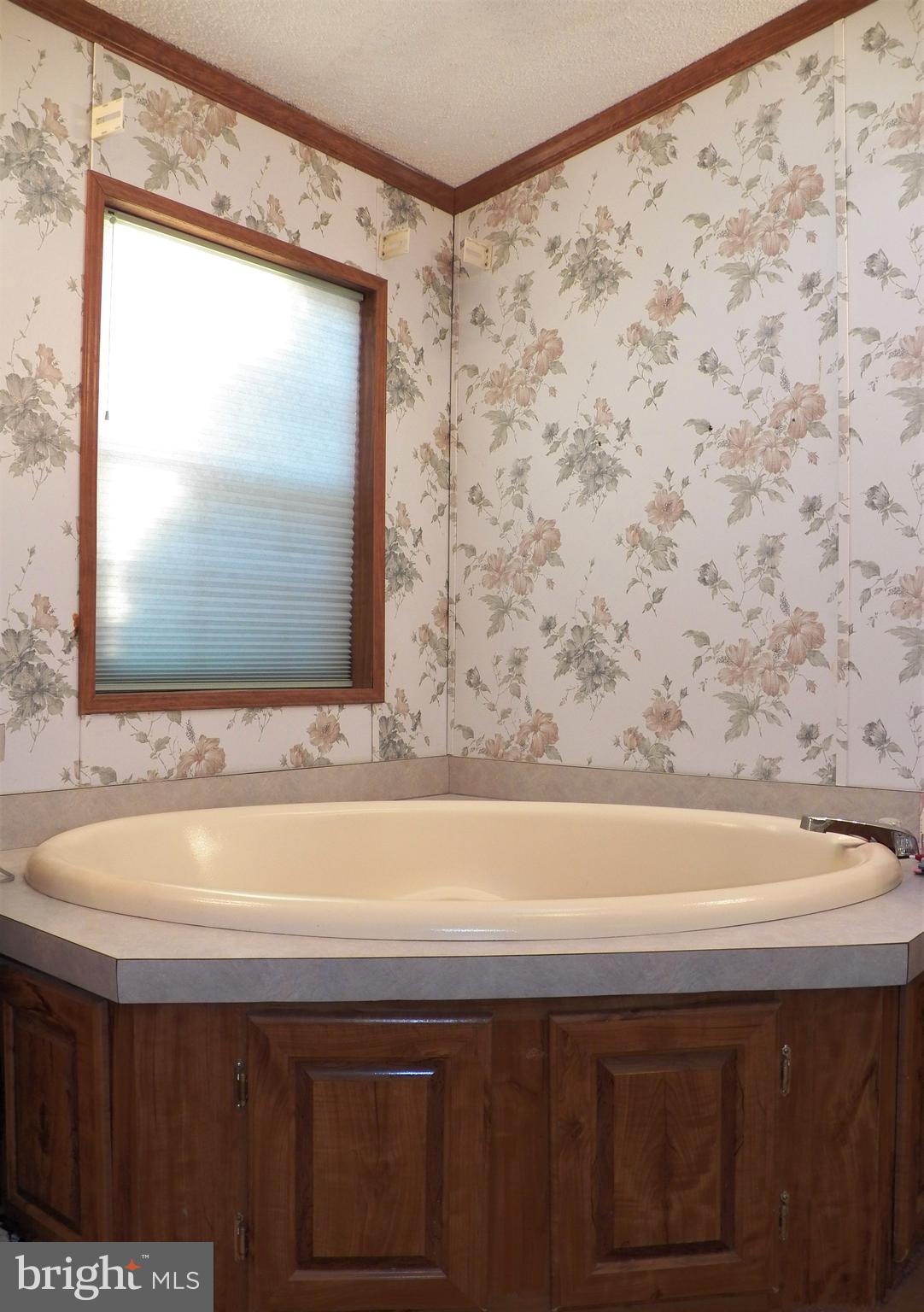 GREEN ACRES - Residential