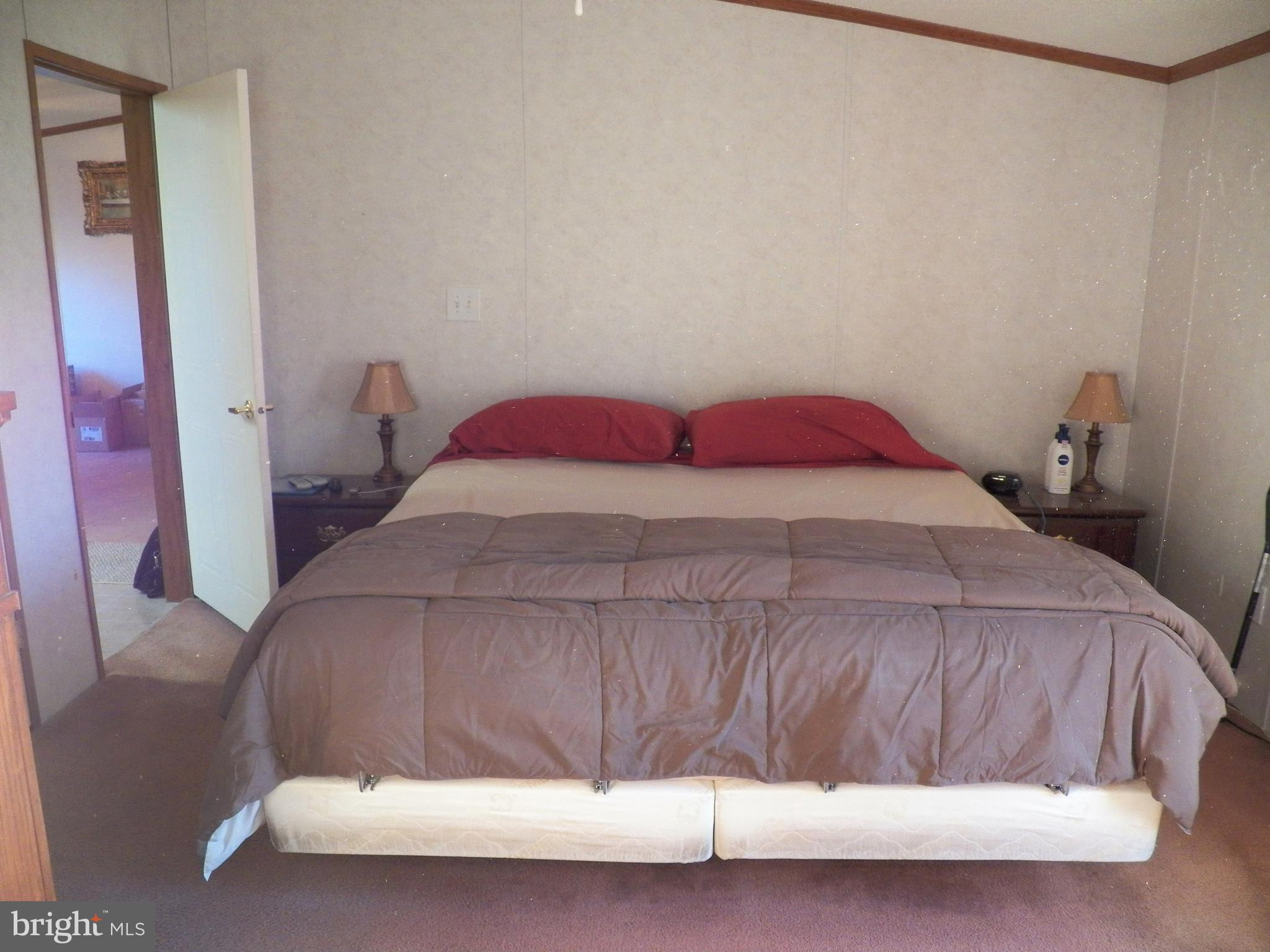 GREEN ACRES - Residential