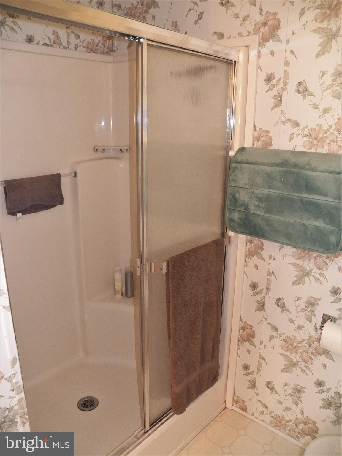 GREEN ACRES - Residential