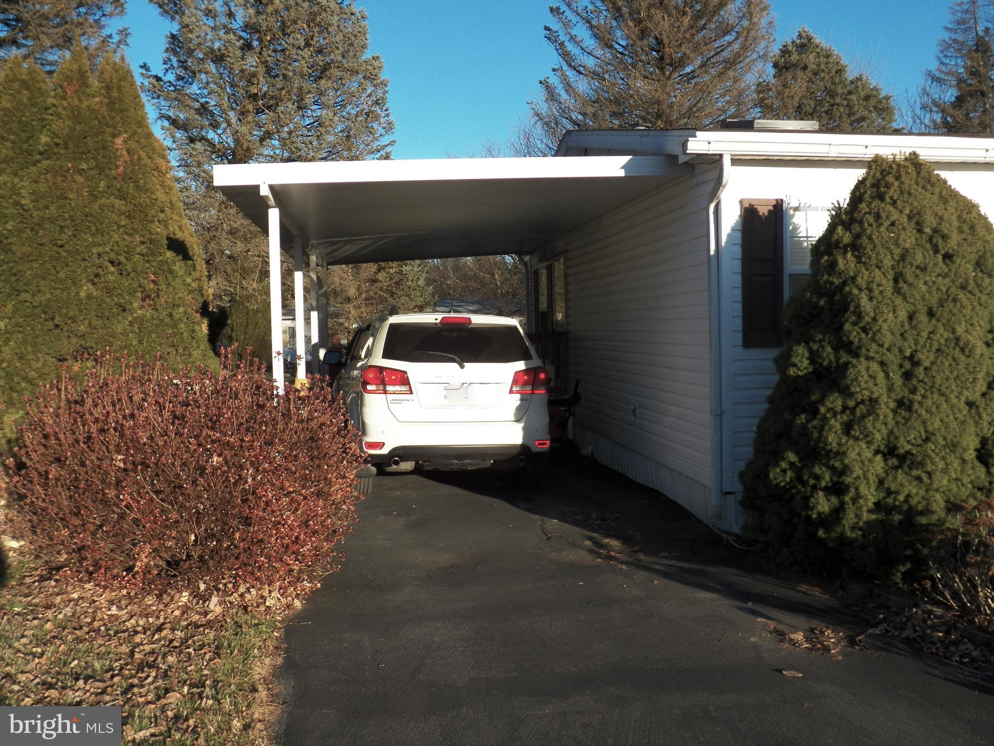 GREEN ACRES - Residential