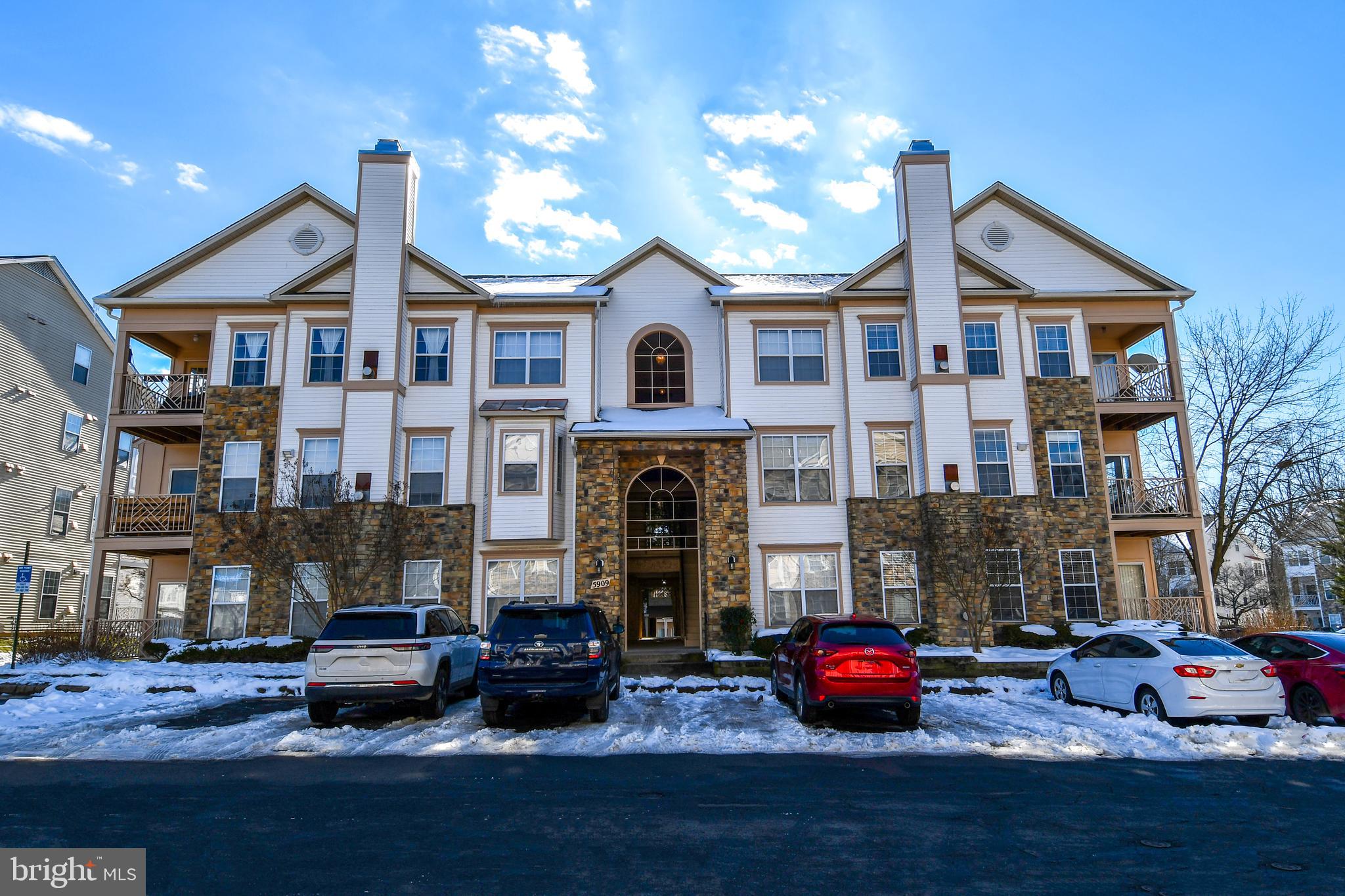 FOUNDERS WALK - Residential Lease