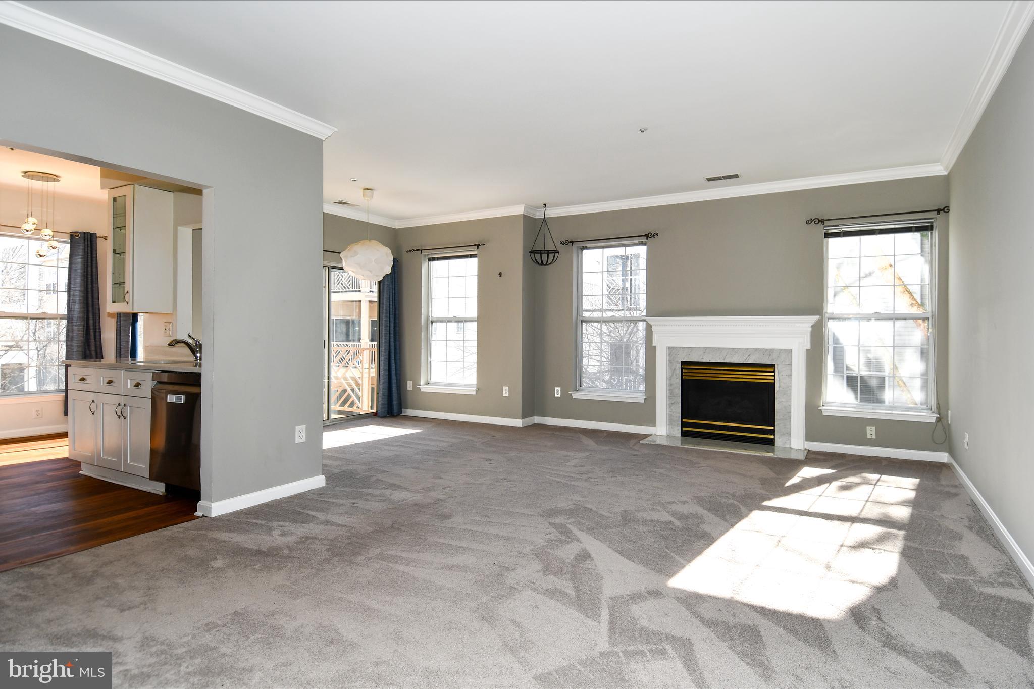 FOUNDERS WALK - Residential Lease