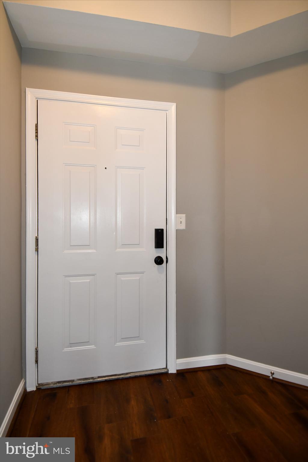 FOUNDERS WALK - Residential Lease