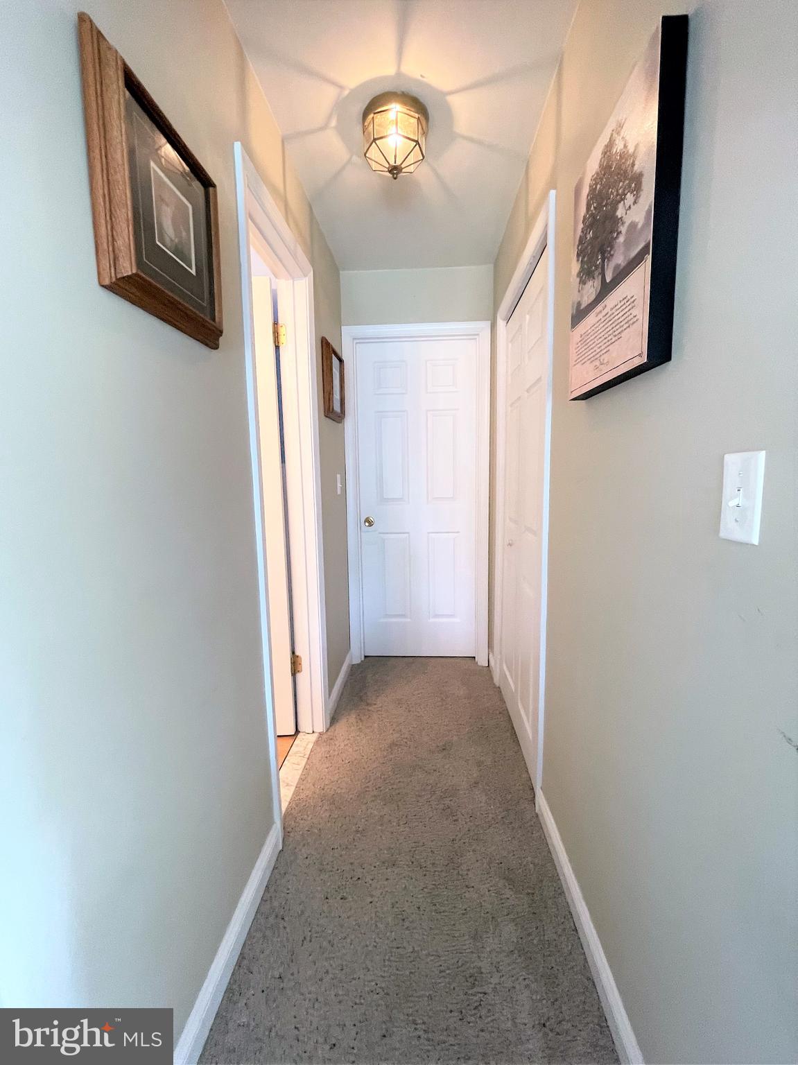 THOMPSON CREEK CONDOS - Residential