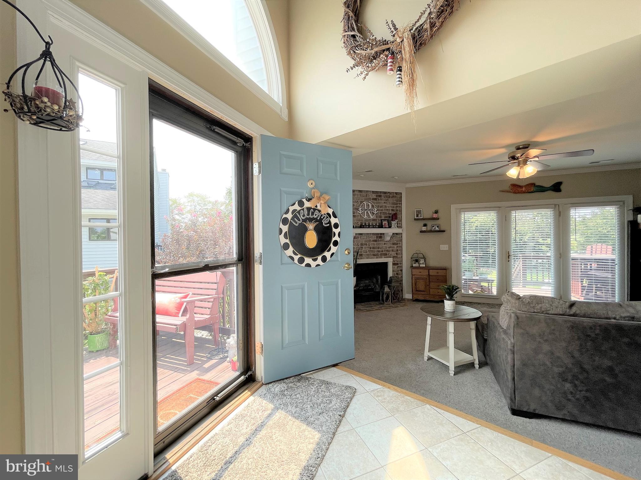 THOMPSON CREEK CONDOS - Residential