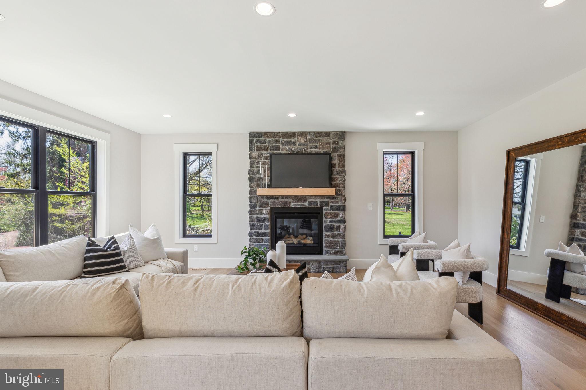 BLUE BELL - Residential