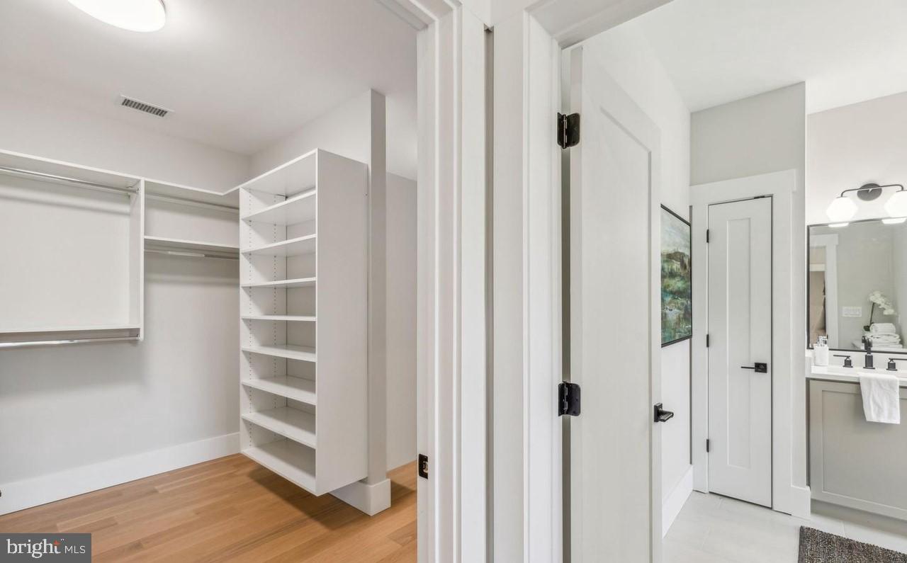 BLUE BELL - Residential