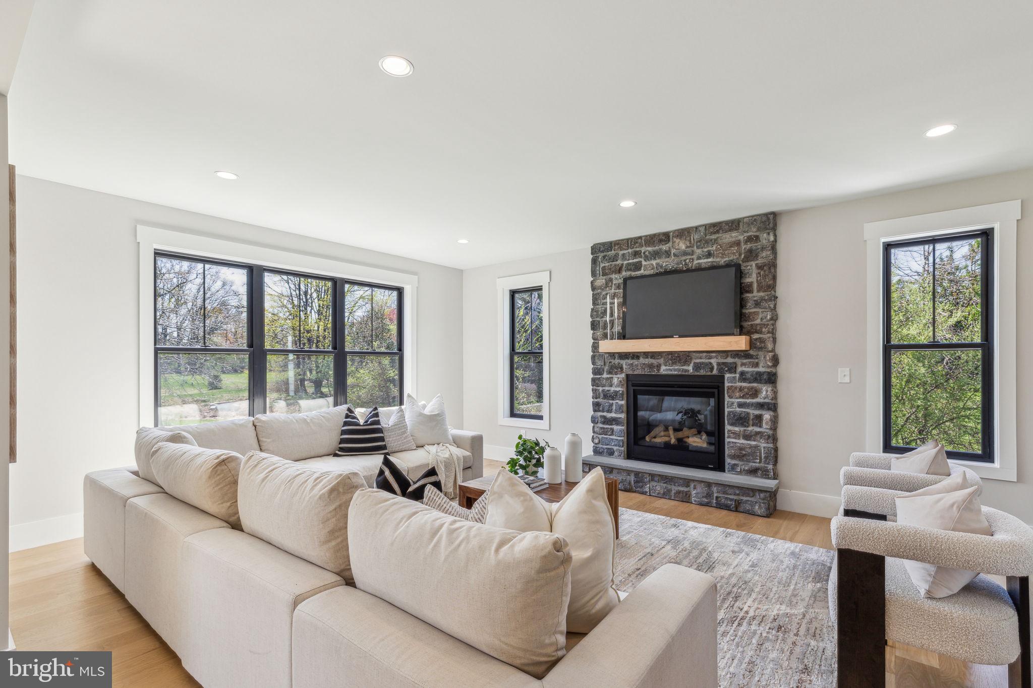 BLUE BELL - Residential