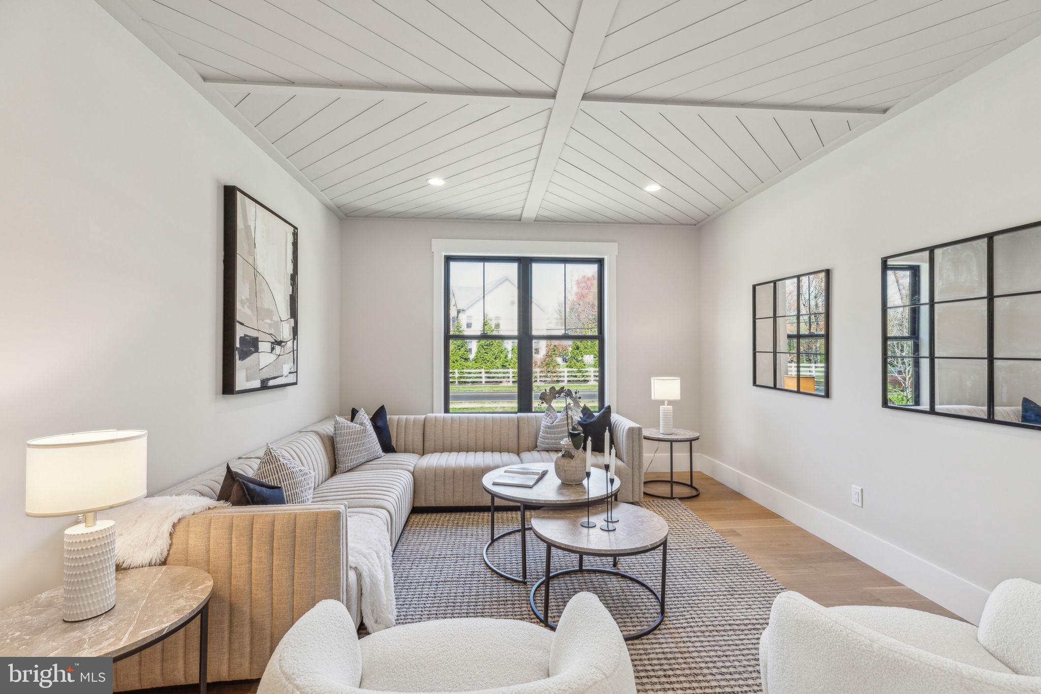 BLUE BELL - Residential