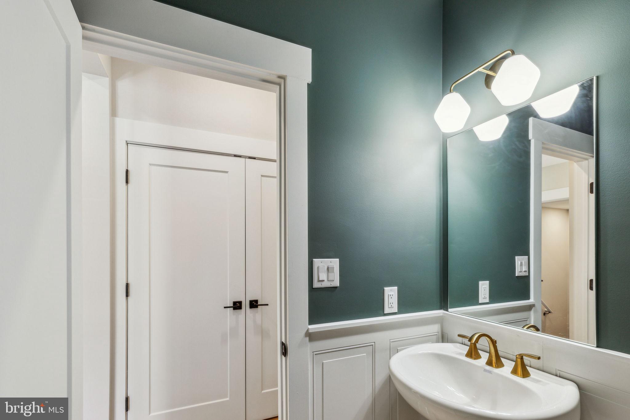 BLUE BELL - Residential
