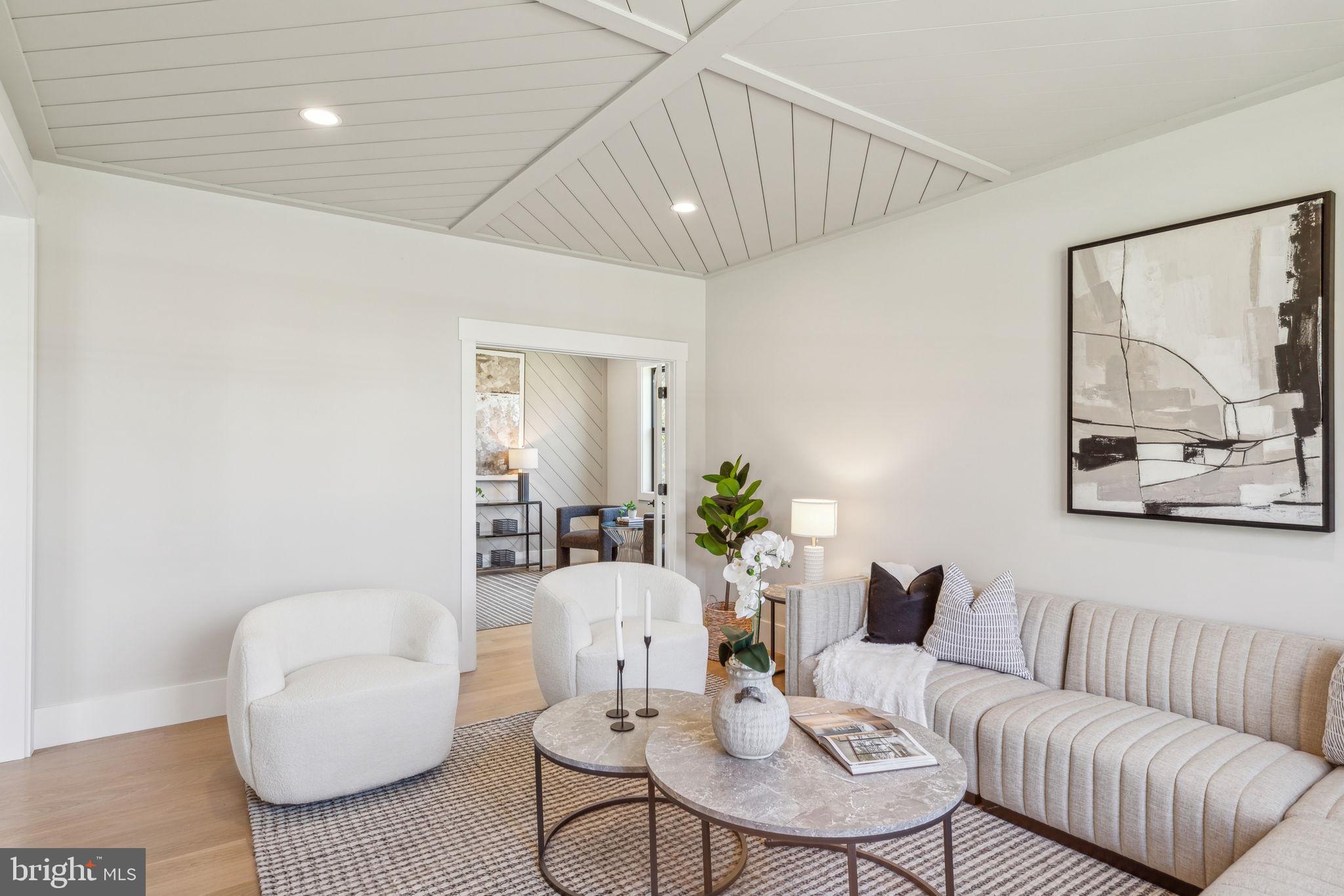 BLUE BELL - Residential