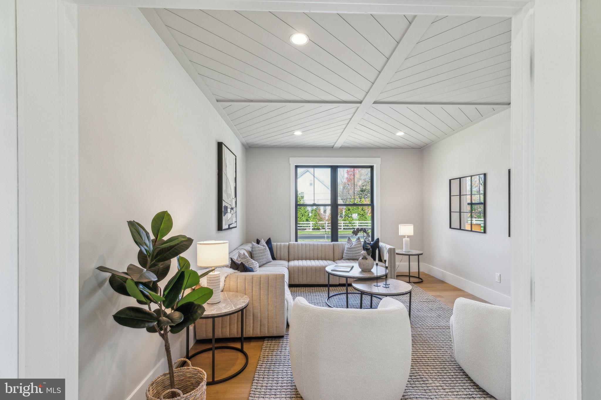 BLUE BELL - Residential