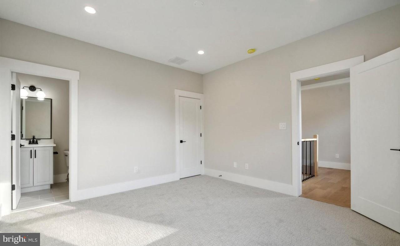 BLUE BELL - Residential