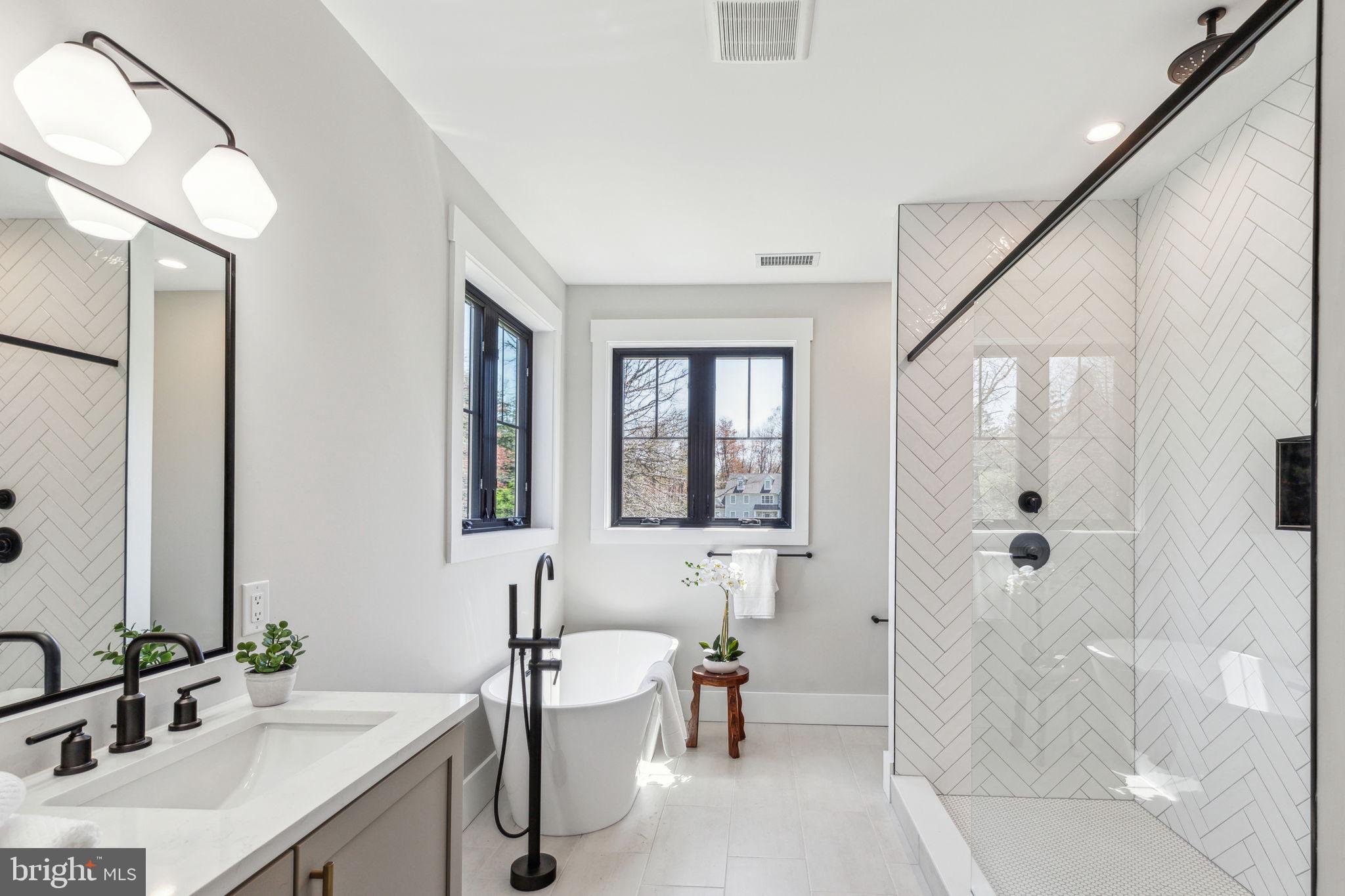 BLUE BELL - Residential