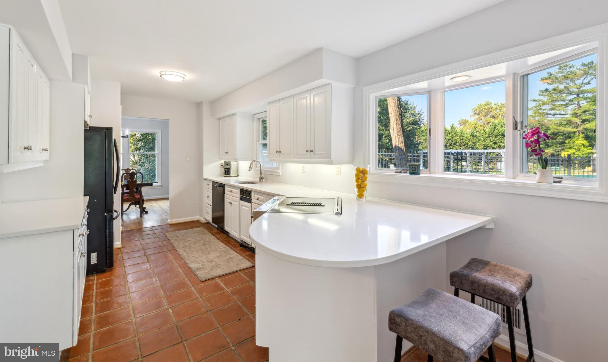 ANCHORAGE - Residential