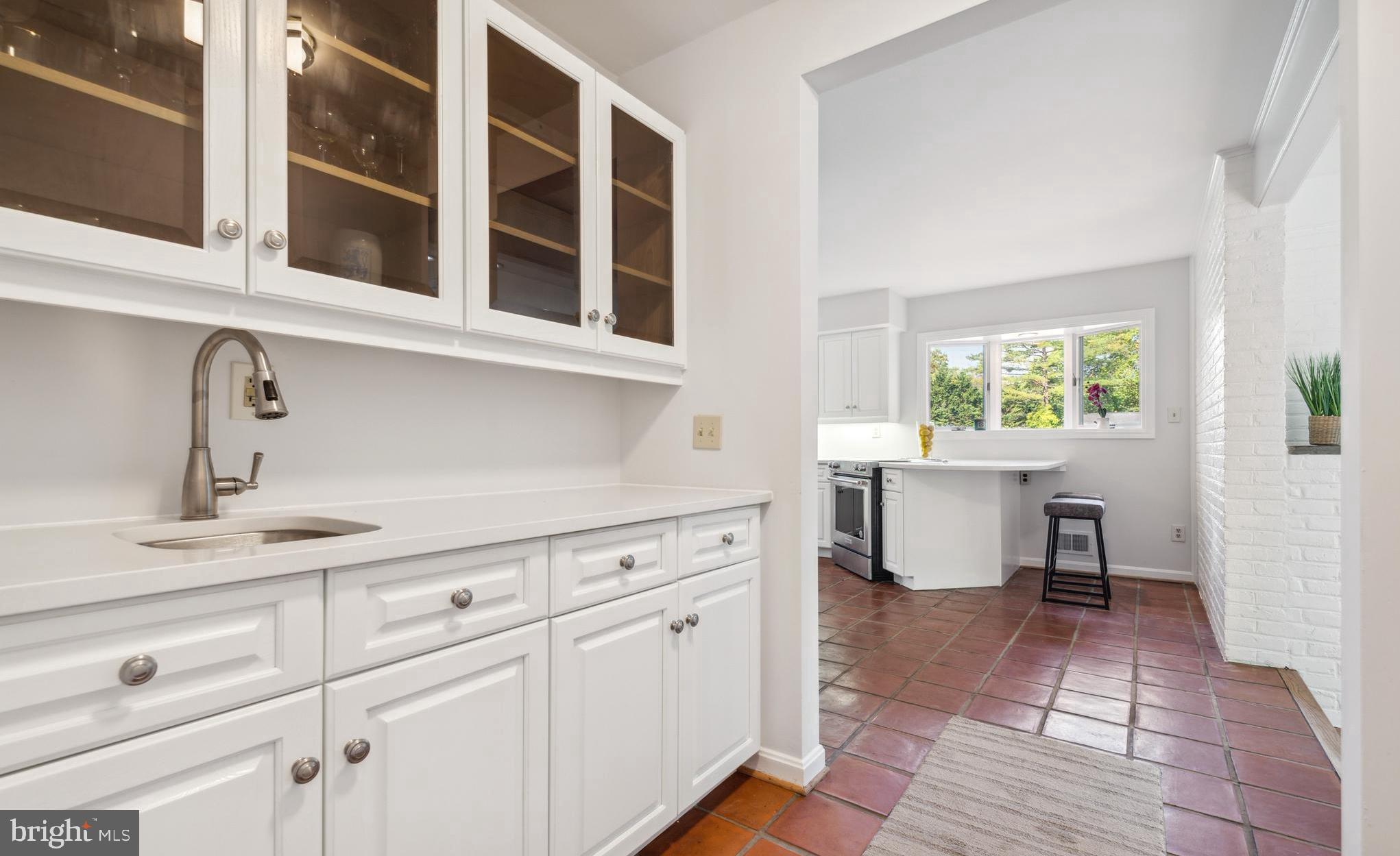 ANCHORAGE - Residential