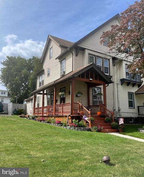 555 VELDE AVENUE PENNSAUKEN NJ 08110