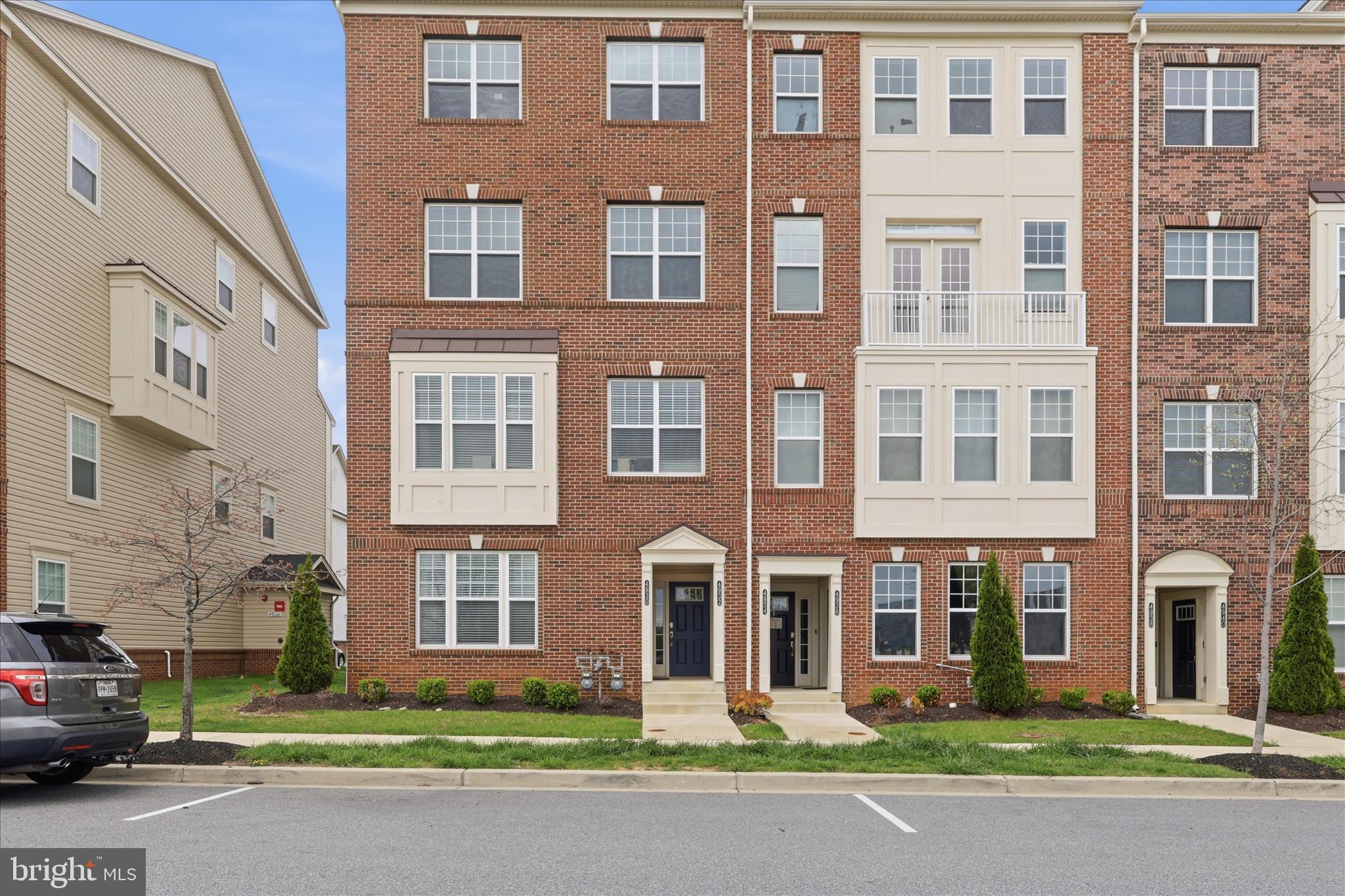 WESTVIEW SOUTH - Residential