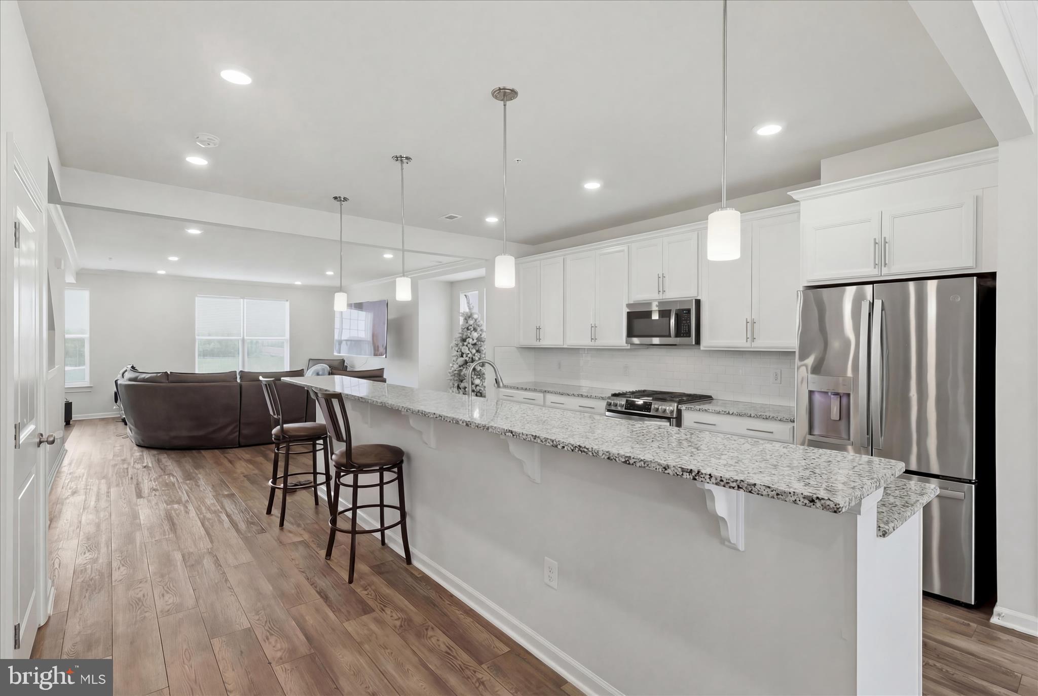 WESTVIEW SOUTH - Residential