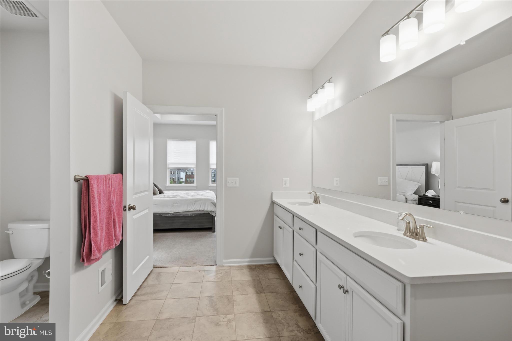 WESTVIEW SOUTH - Residential