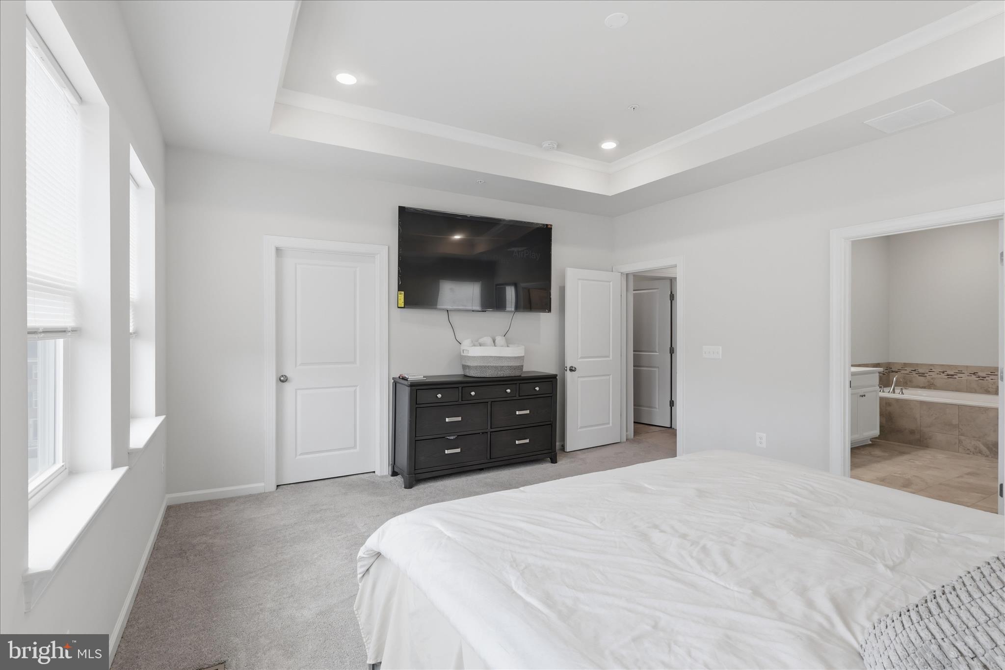 WESTVIEW SOUTH - Residential