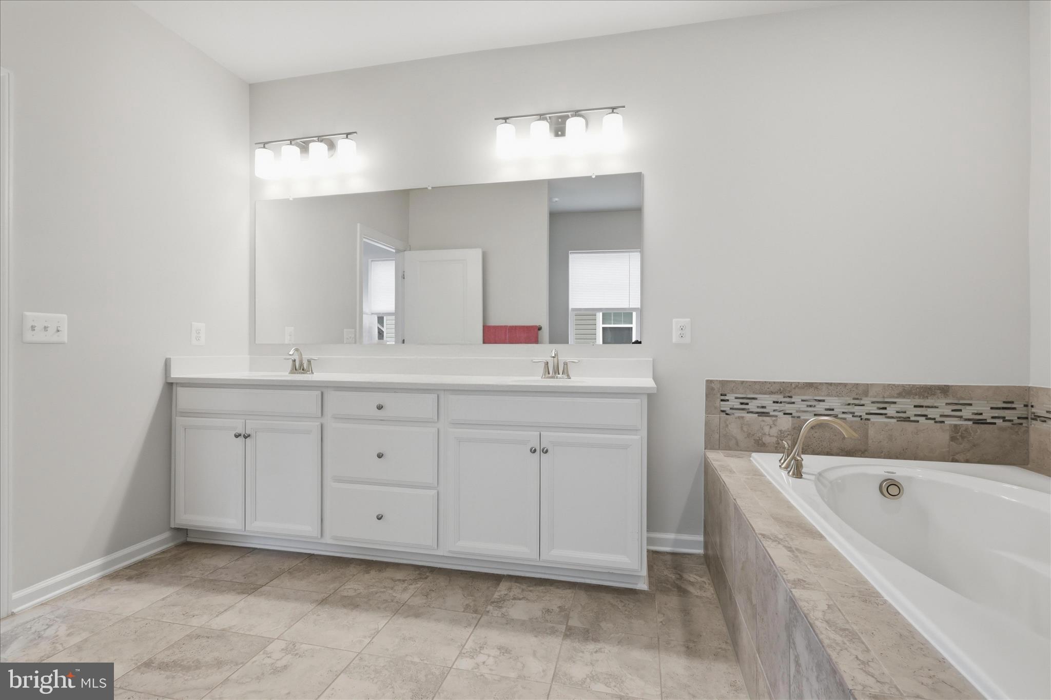 WESTVIEW SOUTH - Residential