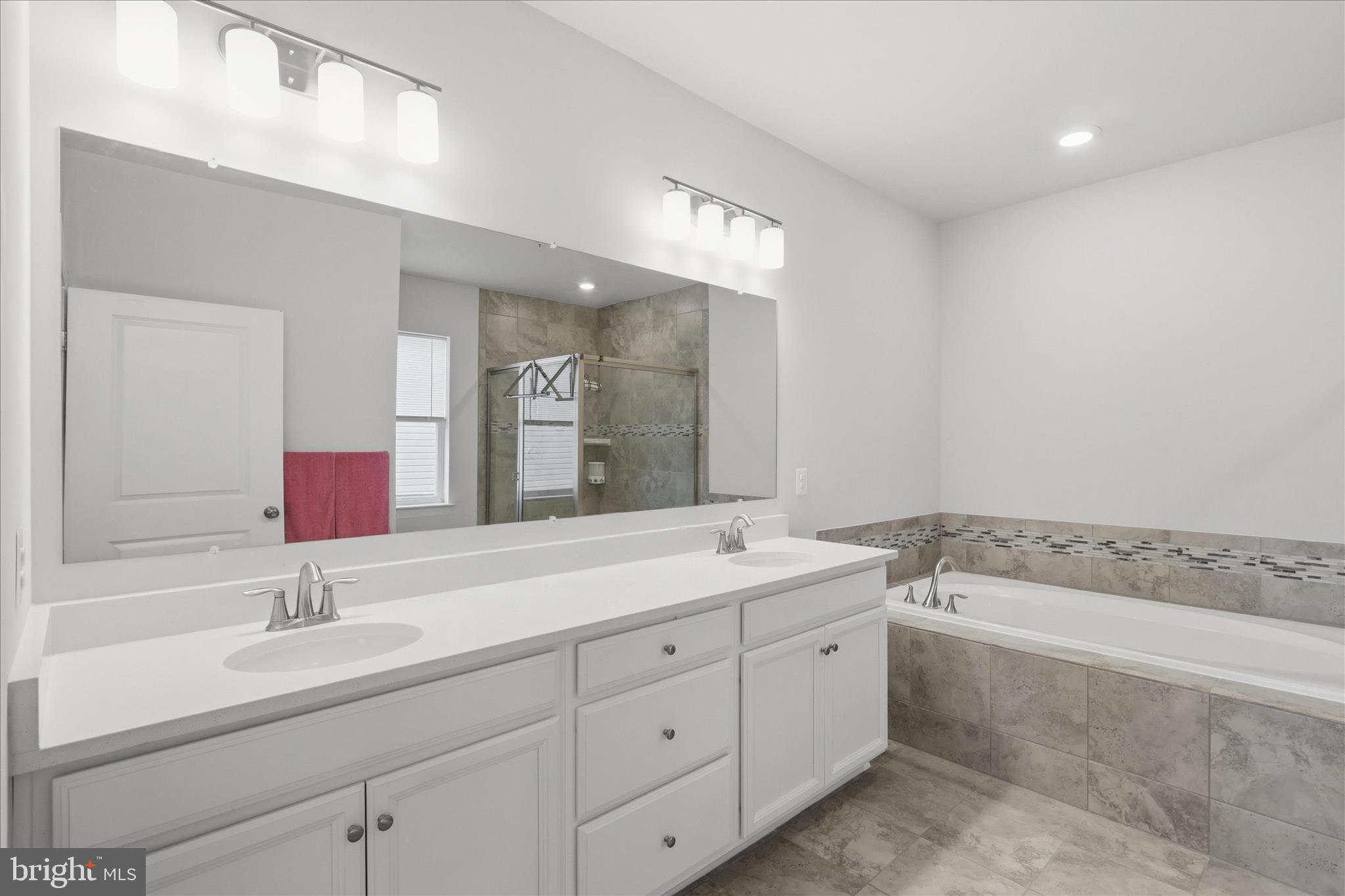 WESTVIEW SOUTH - Residential