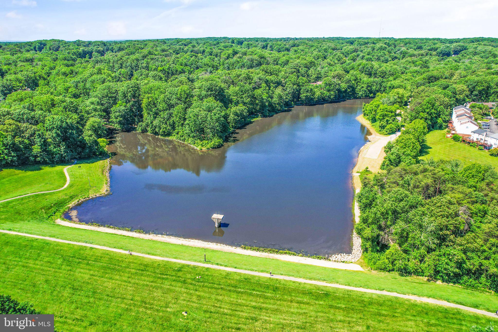 OAK LEATHER TOWNHOMES - Residential