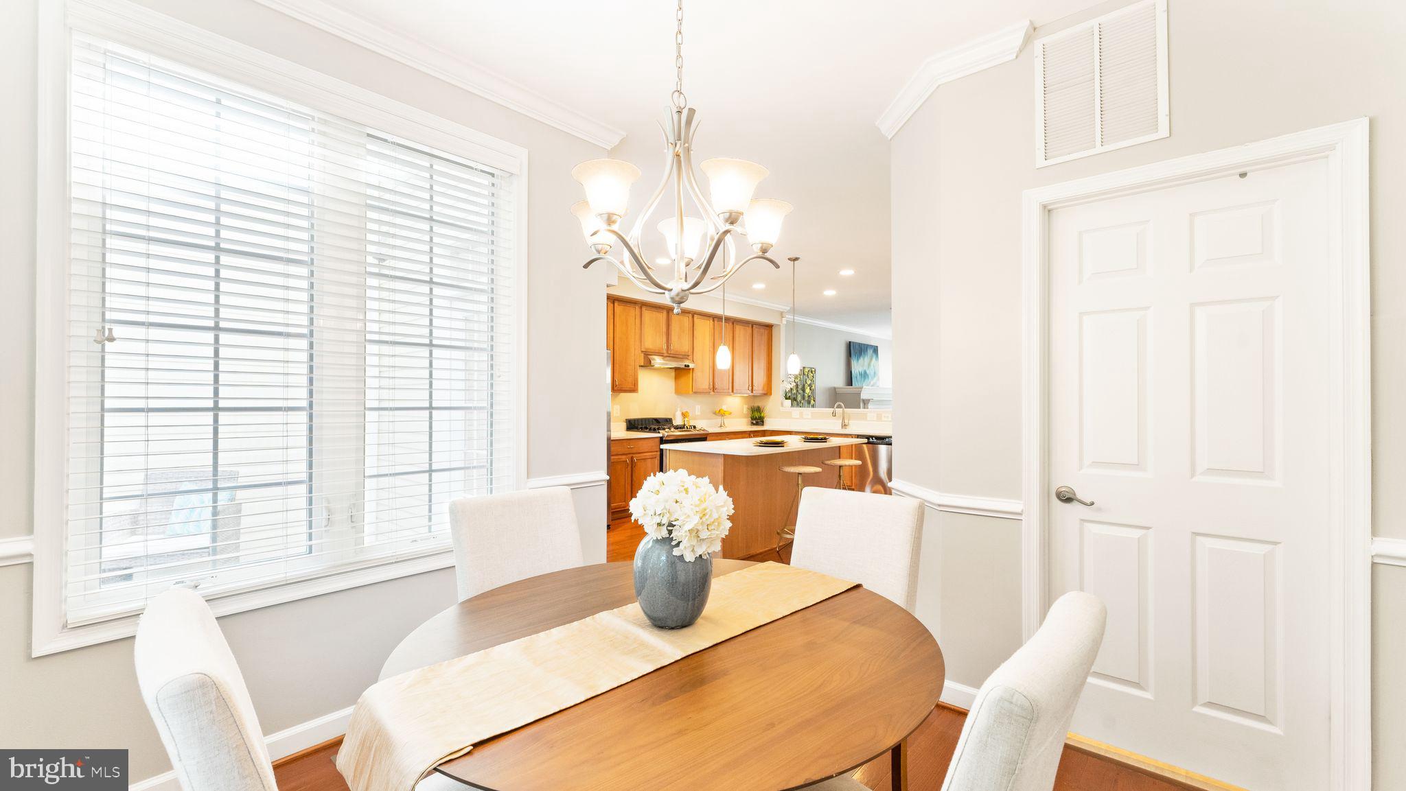 OAK LEATHER TOWNHOMES - Residential