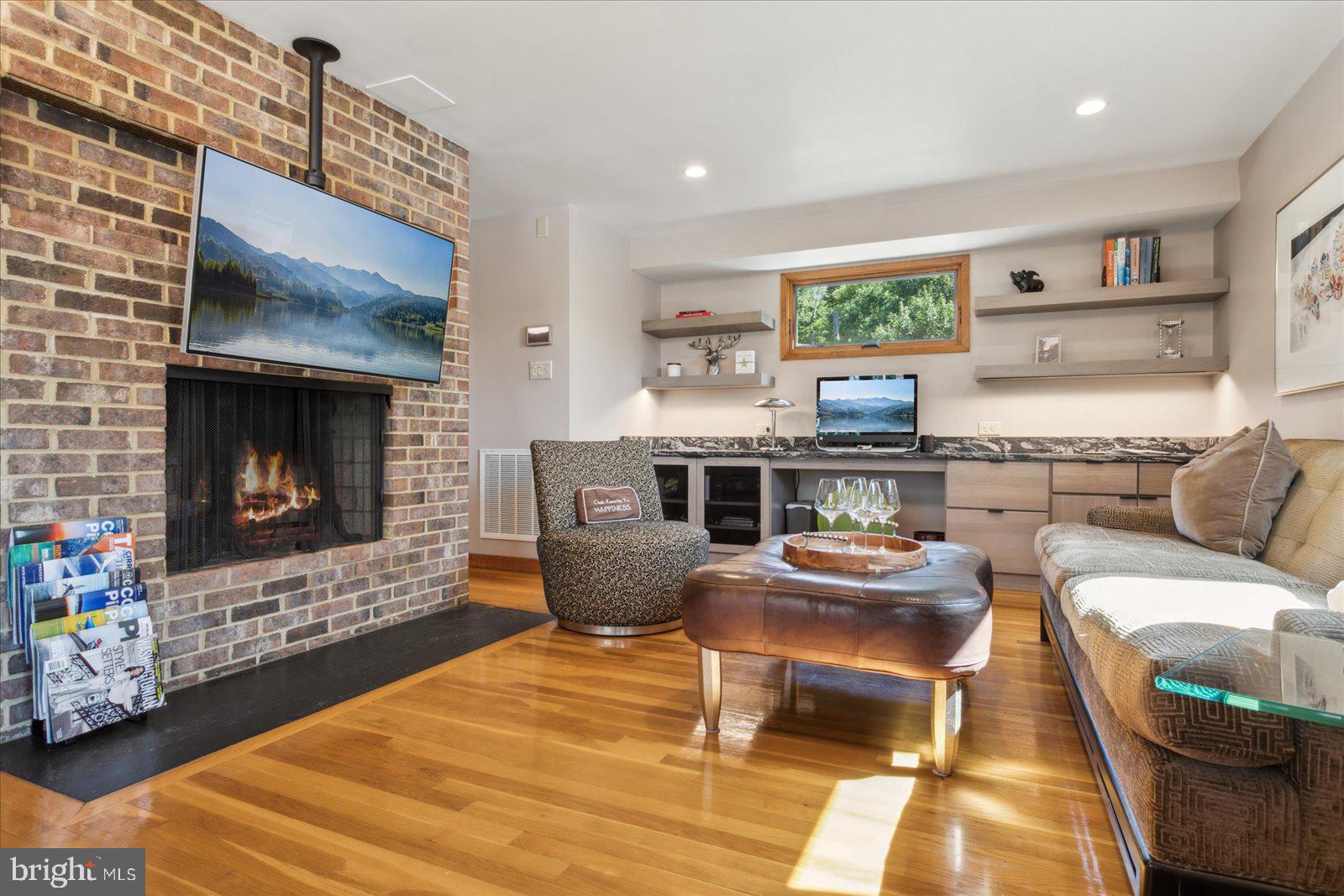 KINGSPOINT - Residential