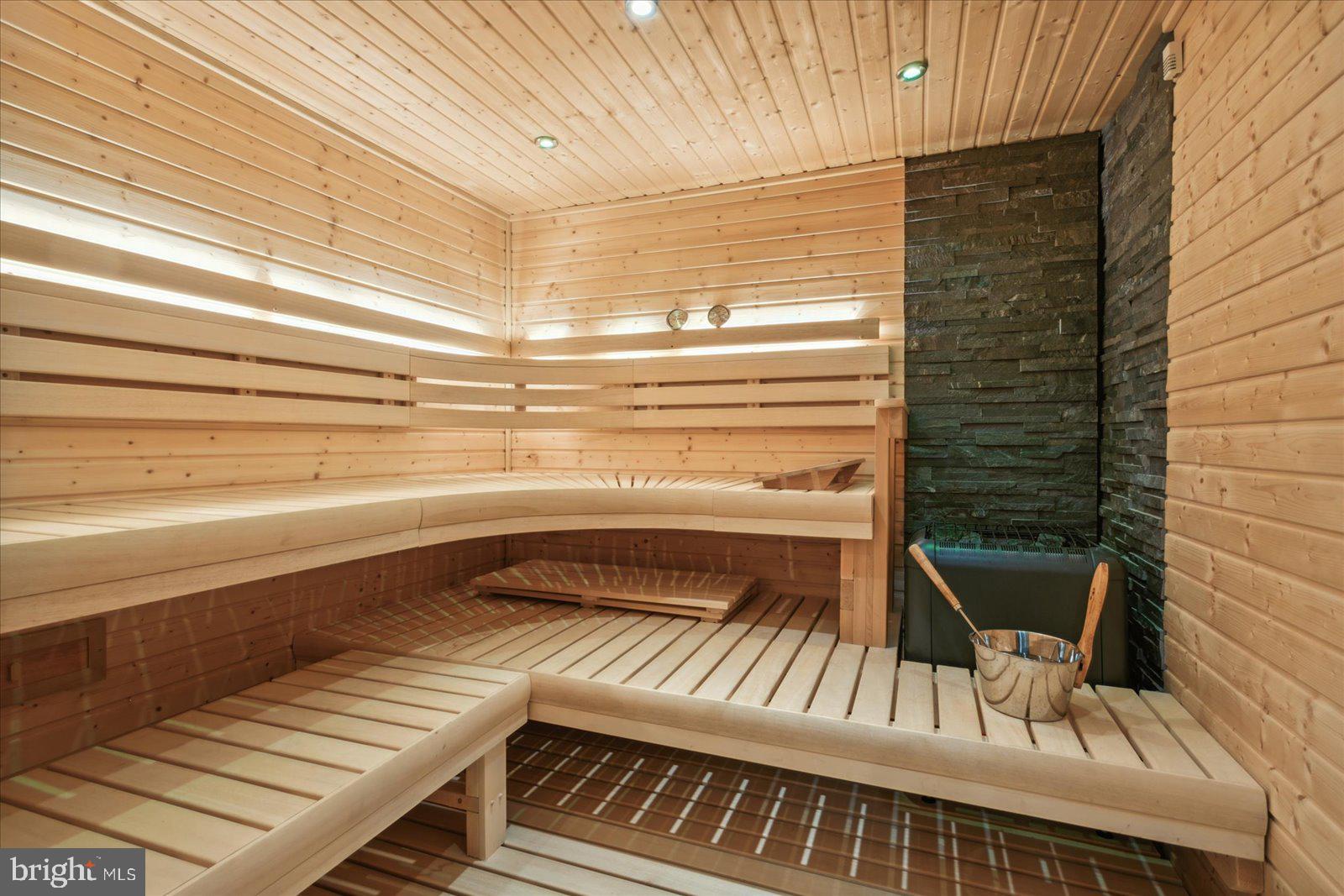 KINGSPOINT - Residential