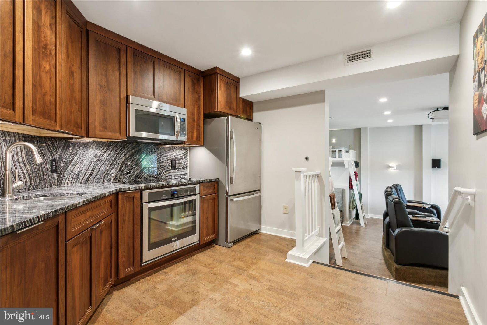 KINGSPOINT - Residential