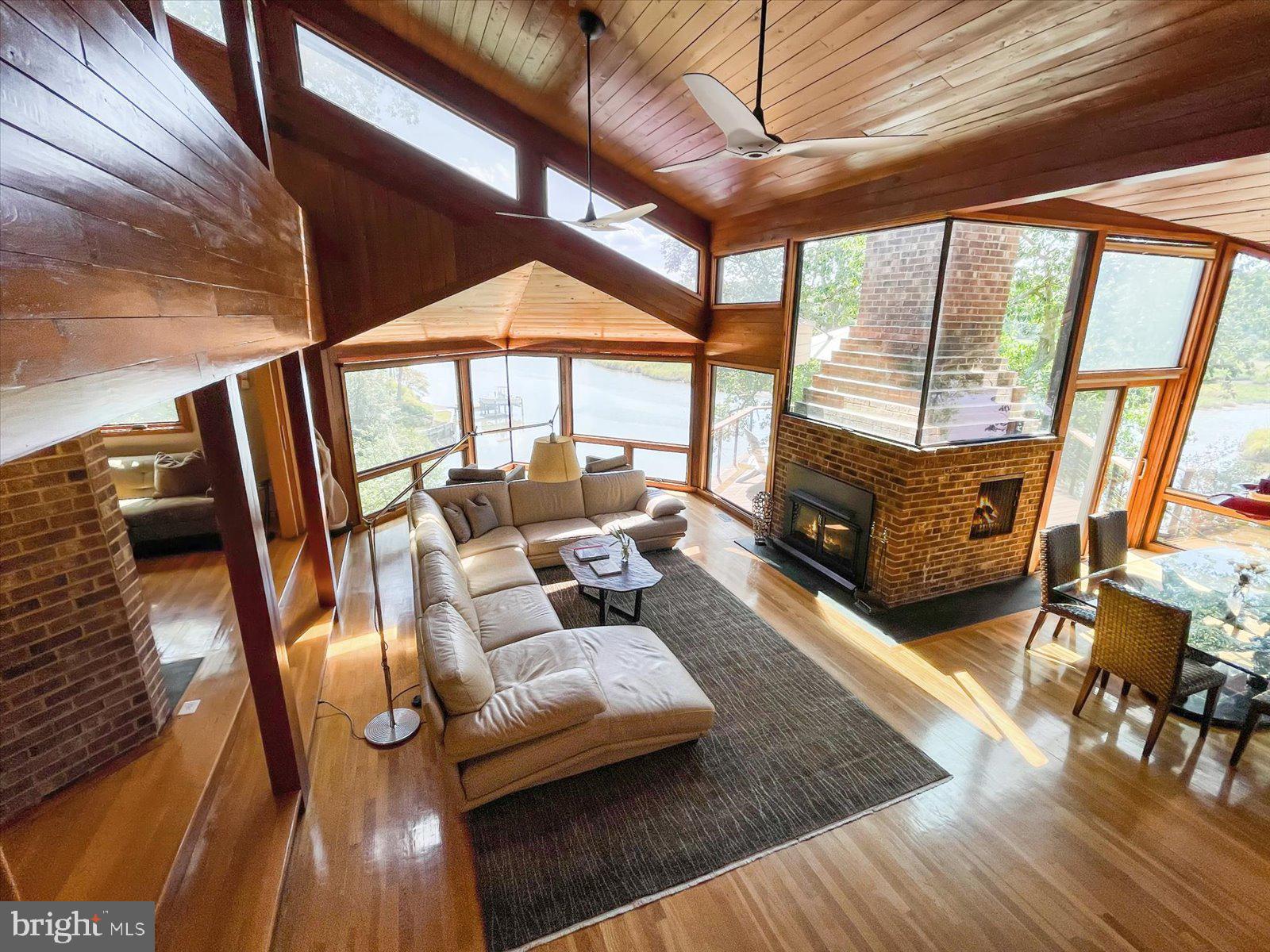 KINGSPOINT - Residential