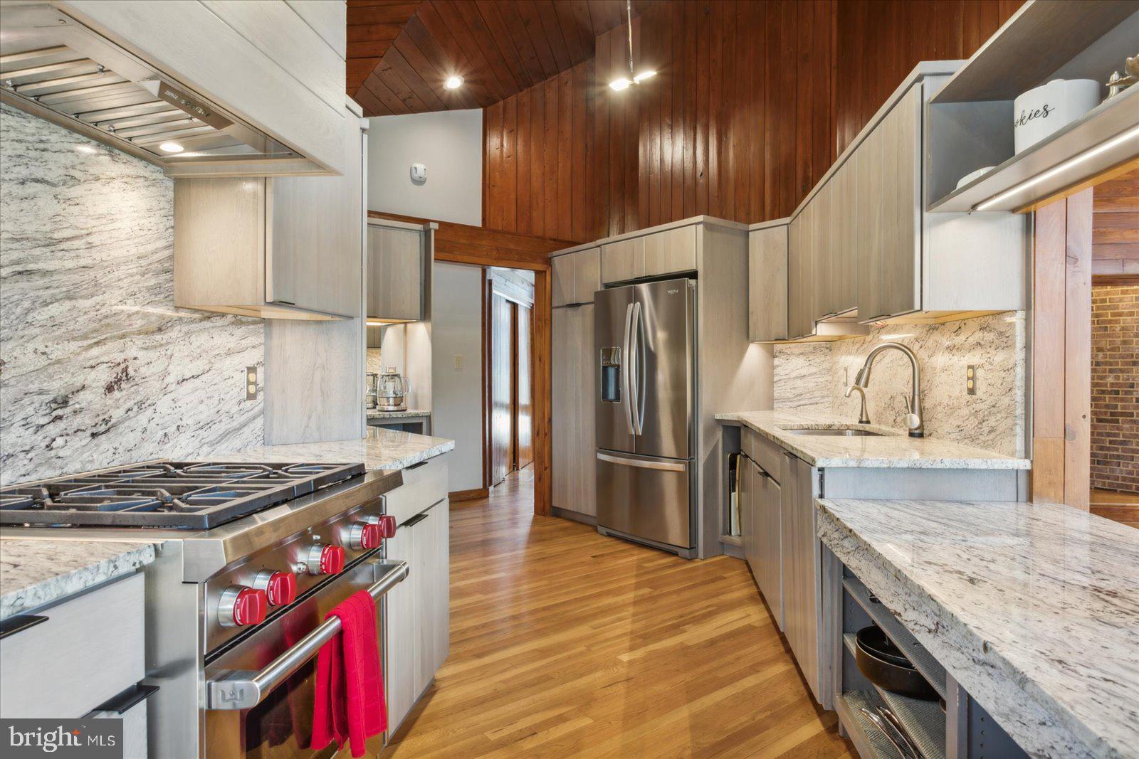 KINGSPOINT - Residential