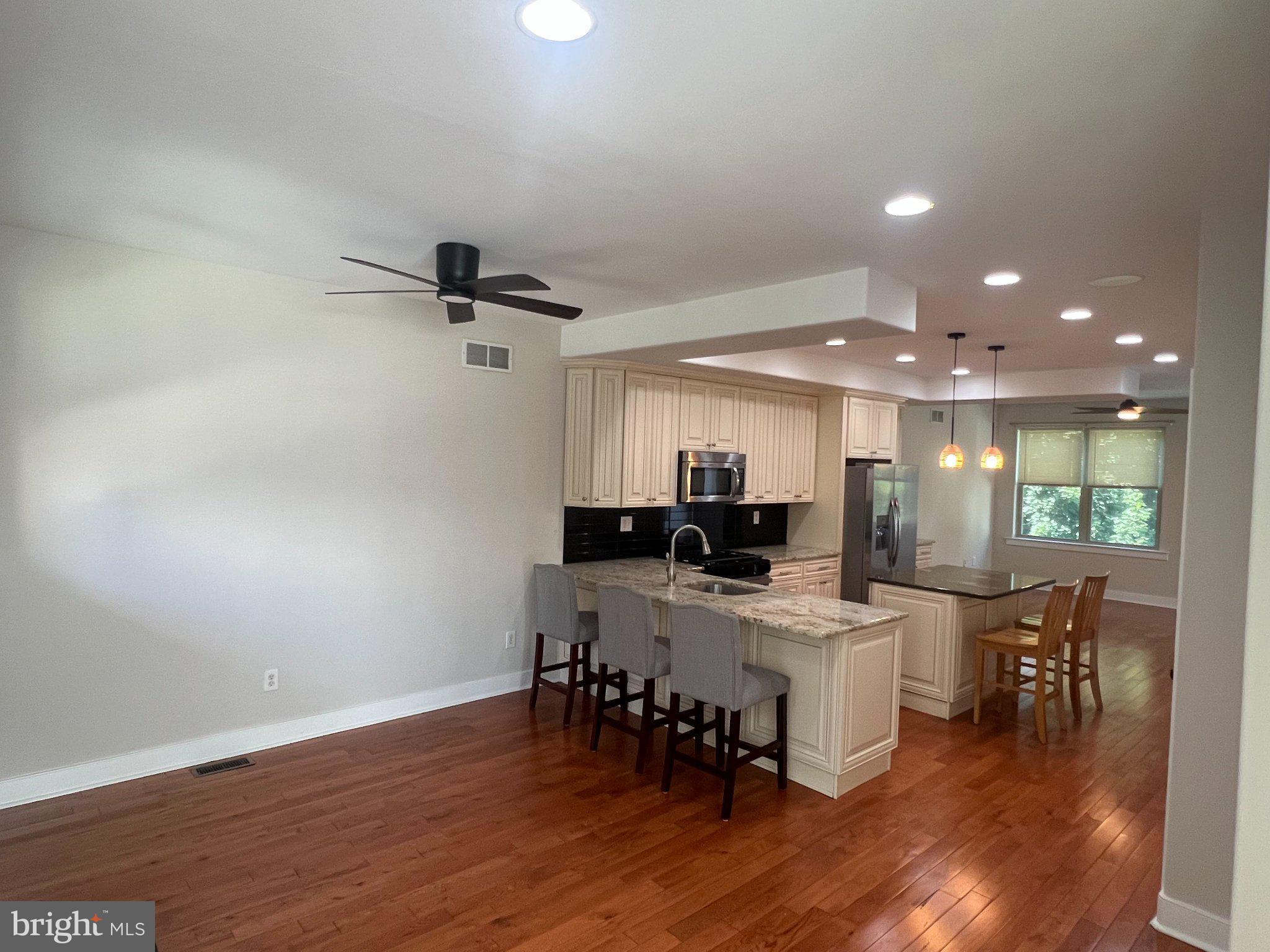 244 KRAMS AVENUE