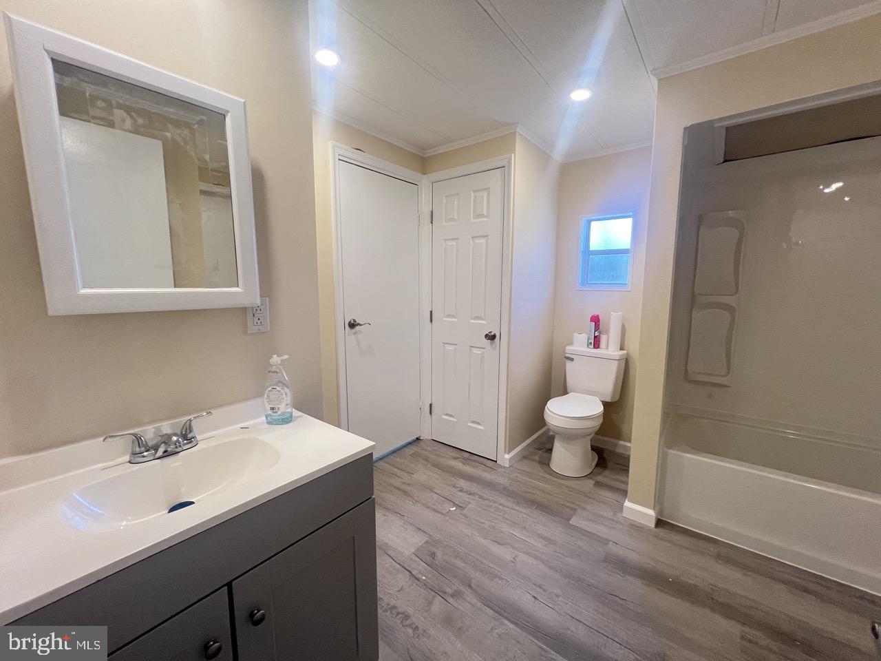 RIDGELEY - Residential