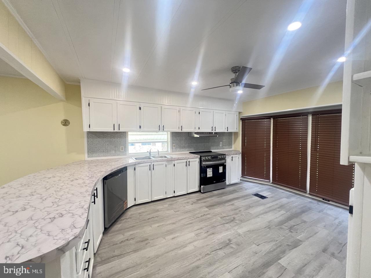 RIDGELEY - Residential