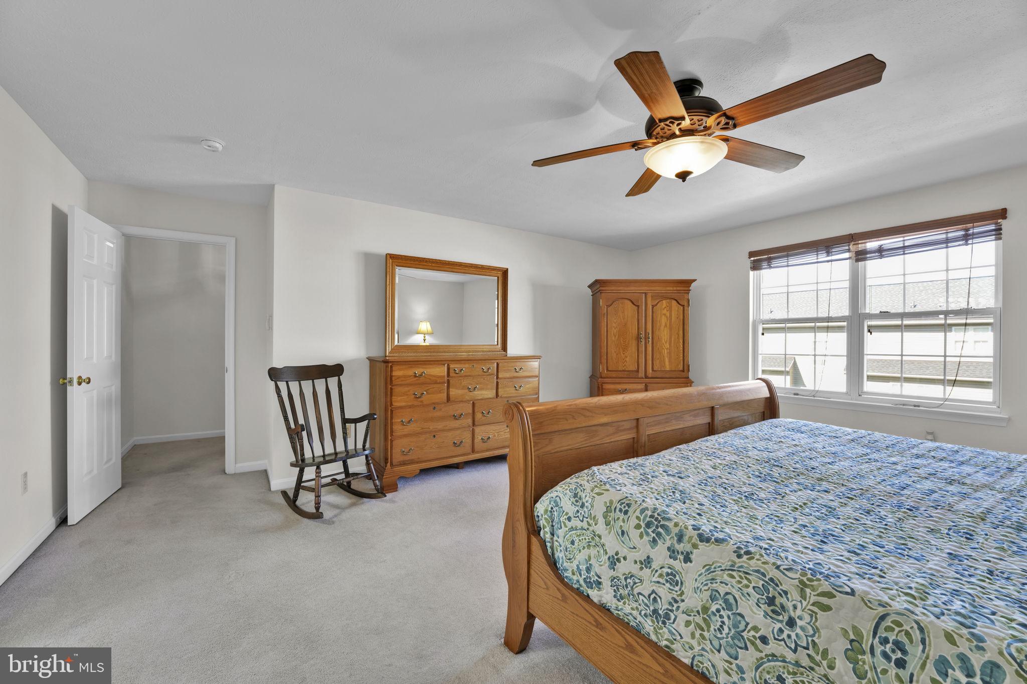 THE MEADOWS - Residential