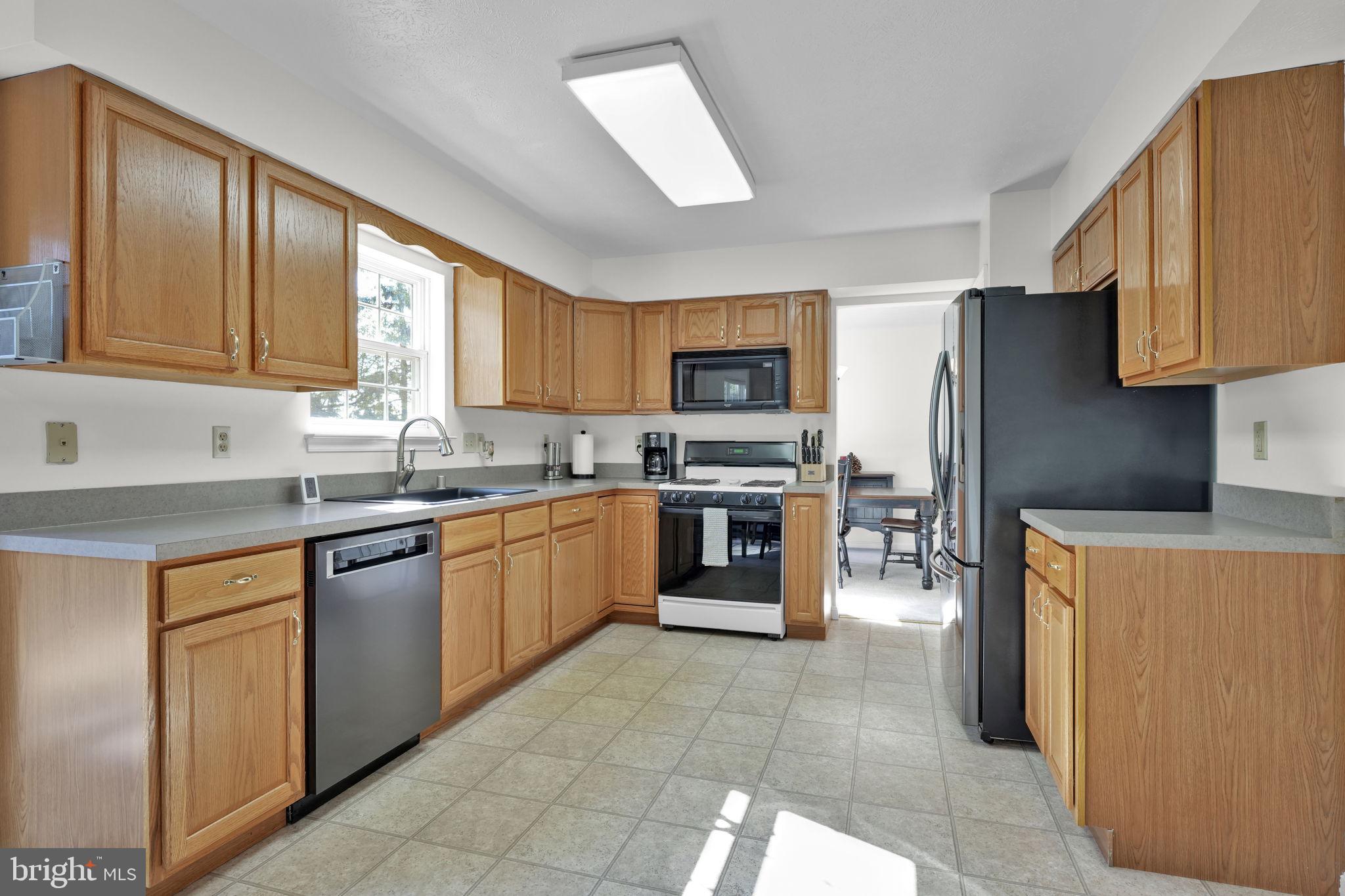 THE MEADOWS - Residential