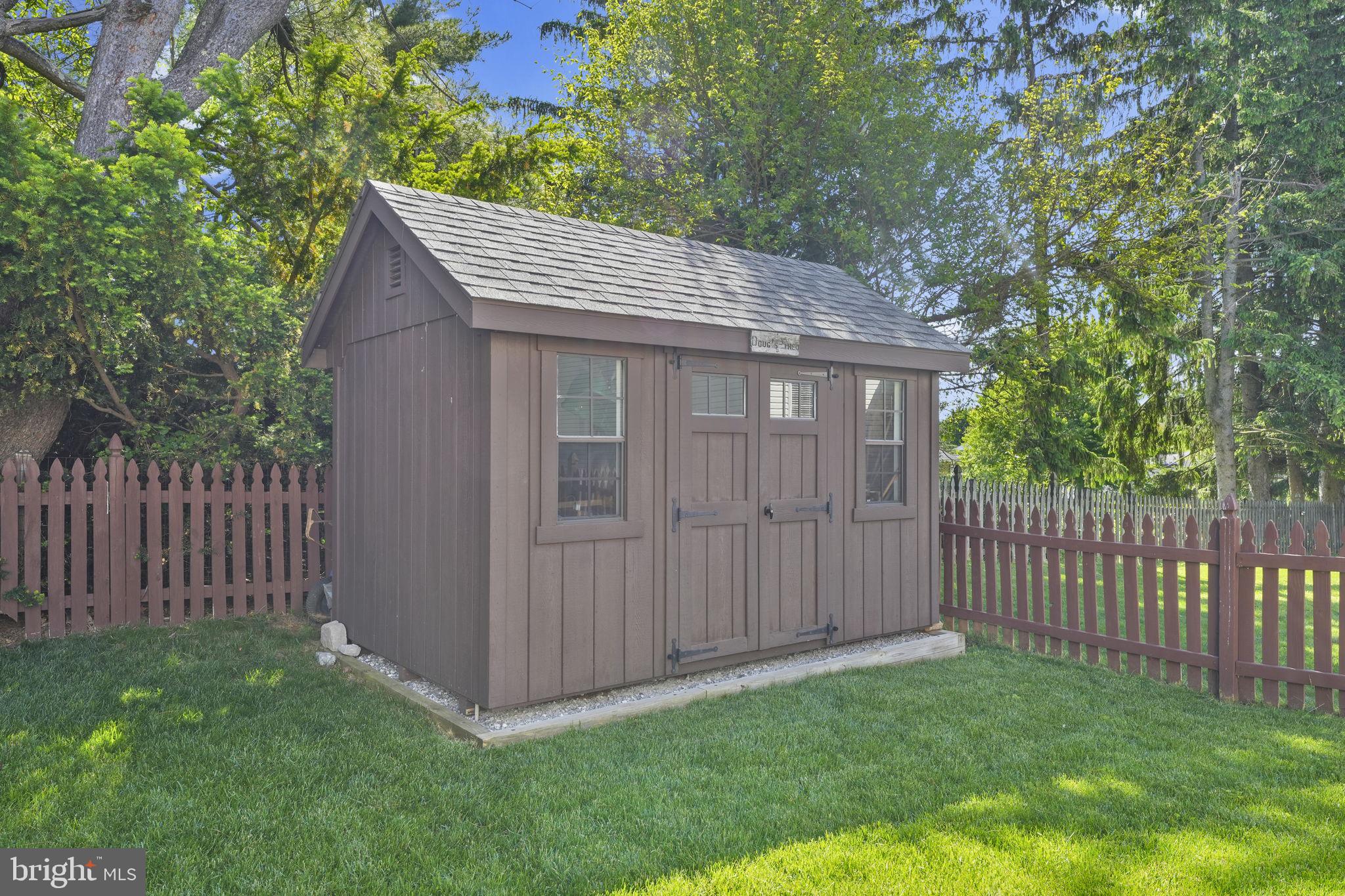 THE MEADOWS - Residential
