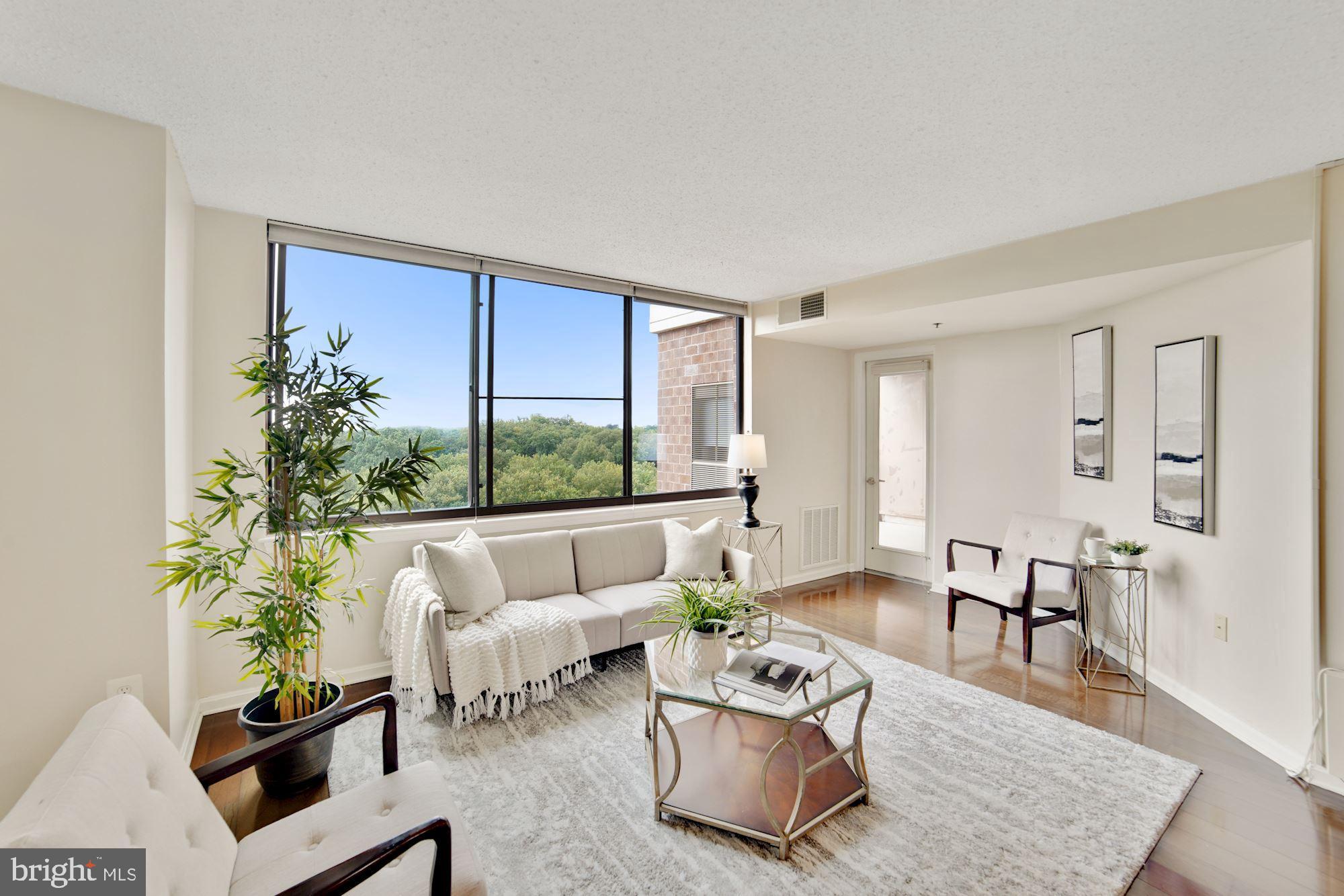 10101 GROSVENOR PLACE 1818