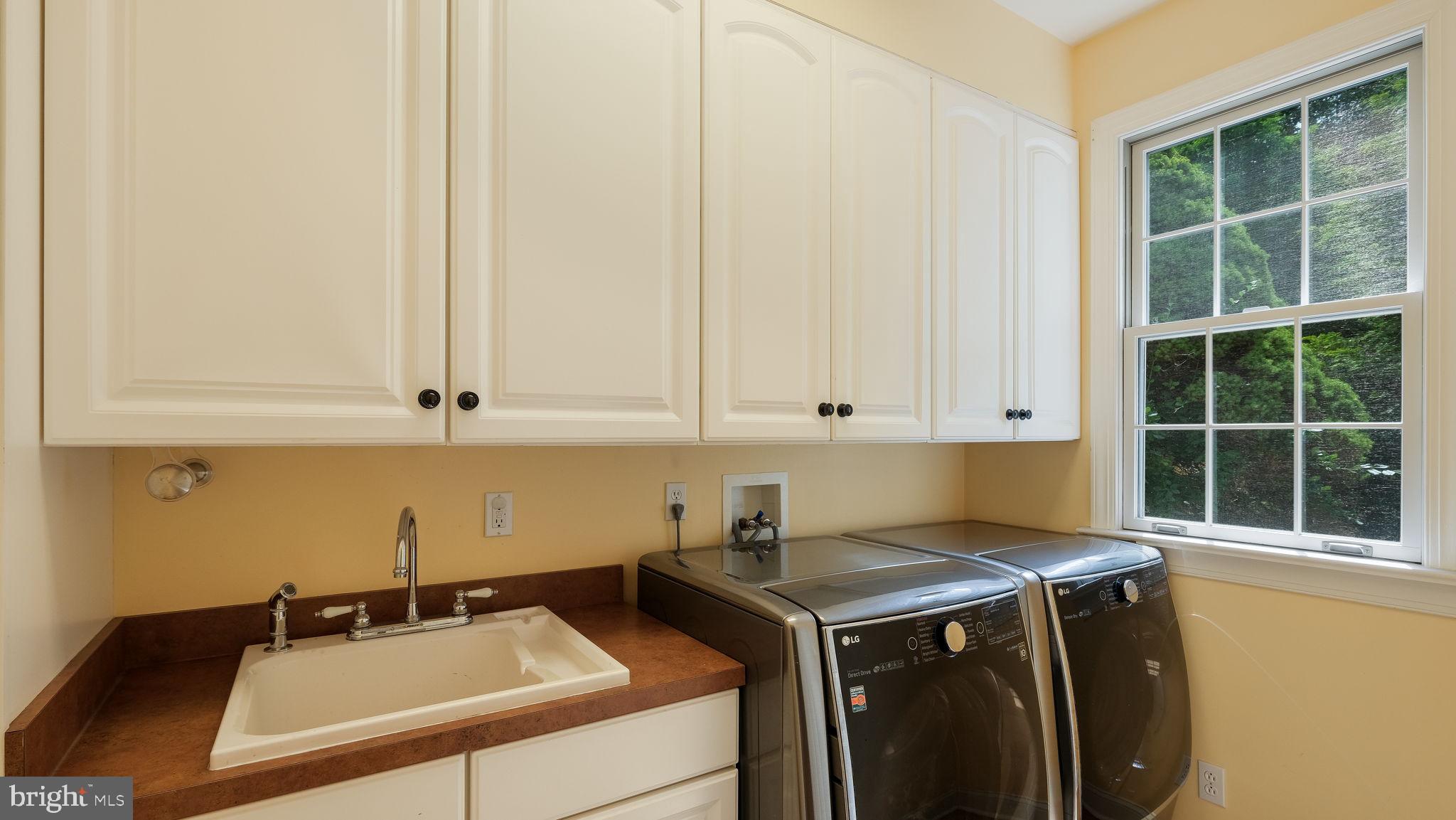 ASH MILL - Residential