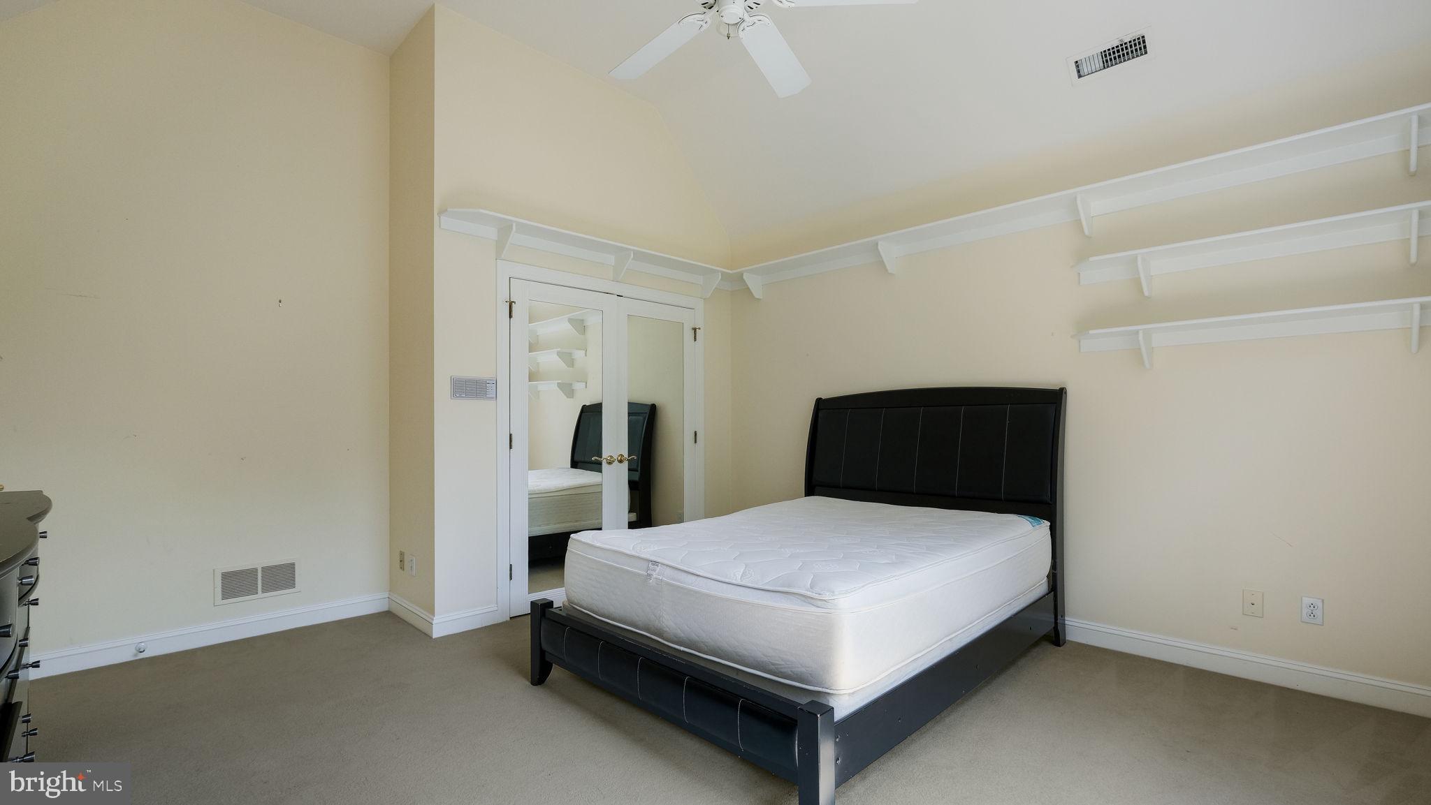 ASH MILL - Residential